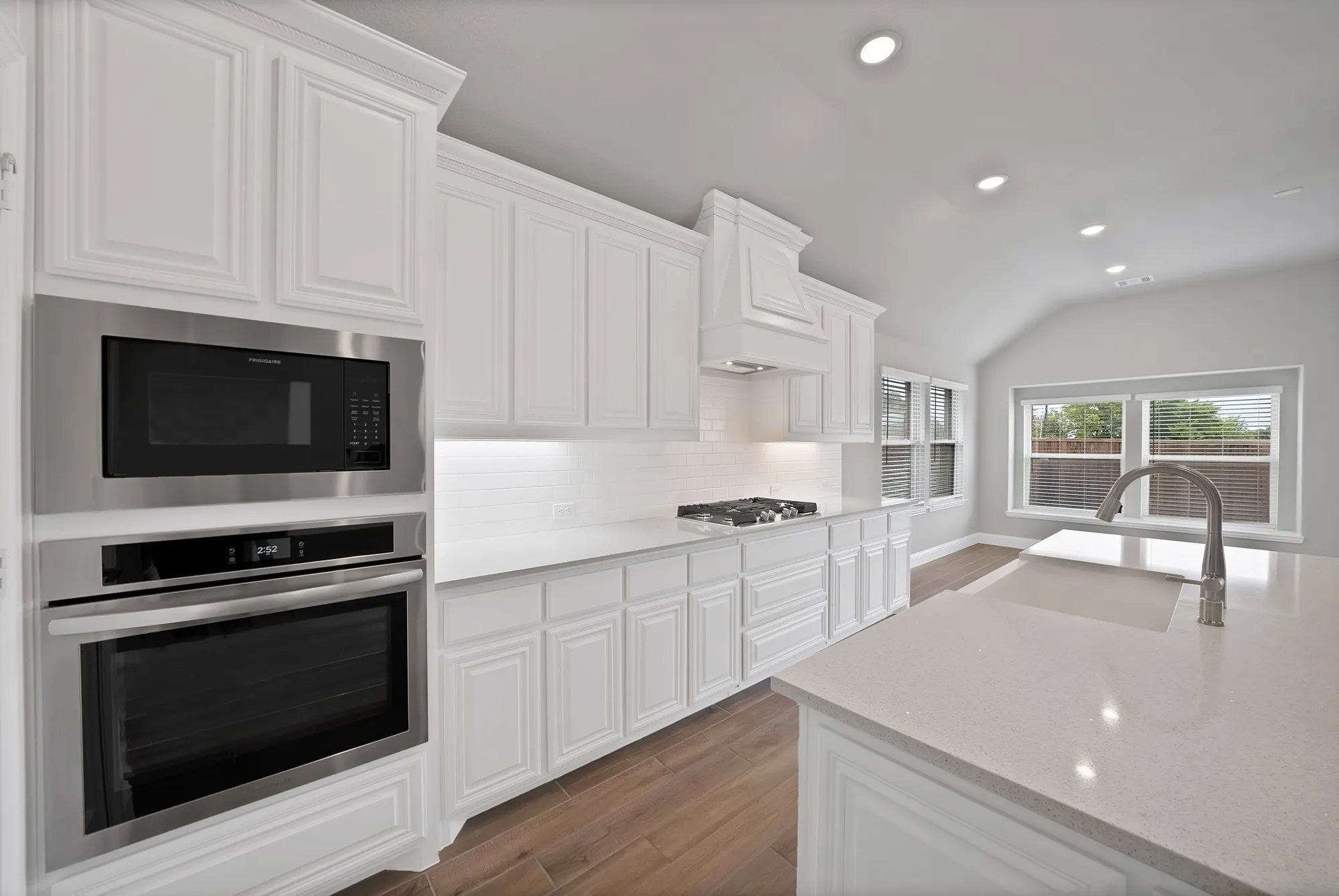 Single Family Residence For Rent in Parker County , 111 Kingfisher Lane, Aledo, Texas 76008, 4 Bedroom, 4 Bathroom, 2 Garage spaces, 3,557 Sqft, built in 2023, mls#21398972, Real Estate Agent in Aledo, Homes For Rent in Parker county, Homes For Rent in Aledo, Realtor in Aledo Texas, Real Estate Brokerage Independent Realty Texas, Luminita Cordes Realtor