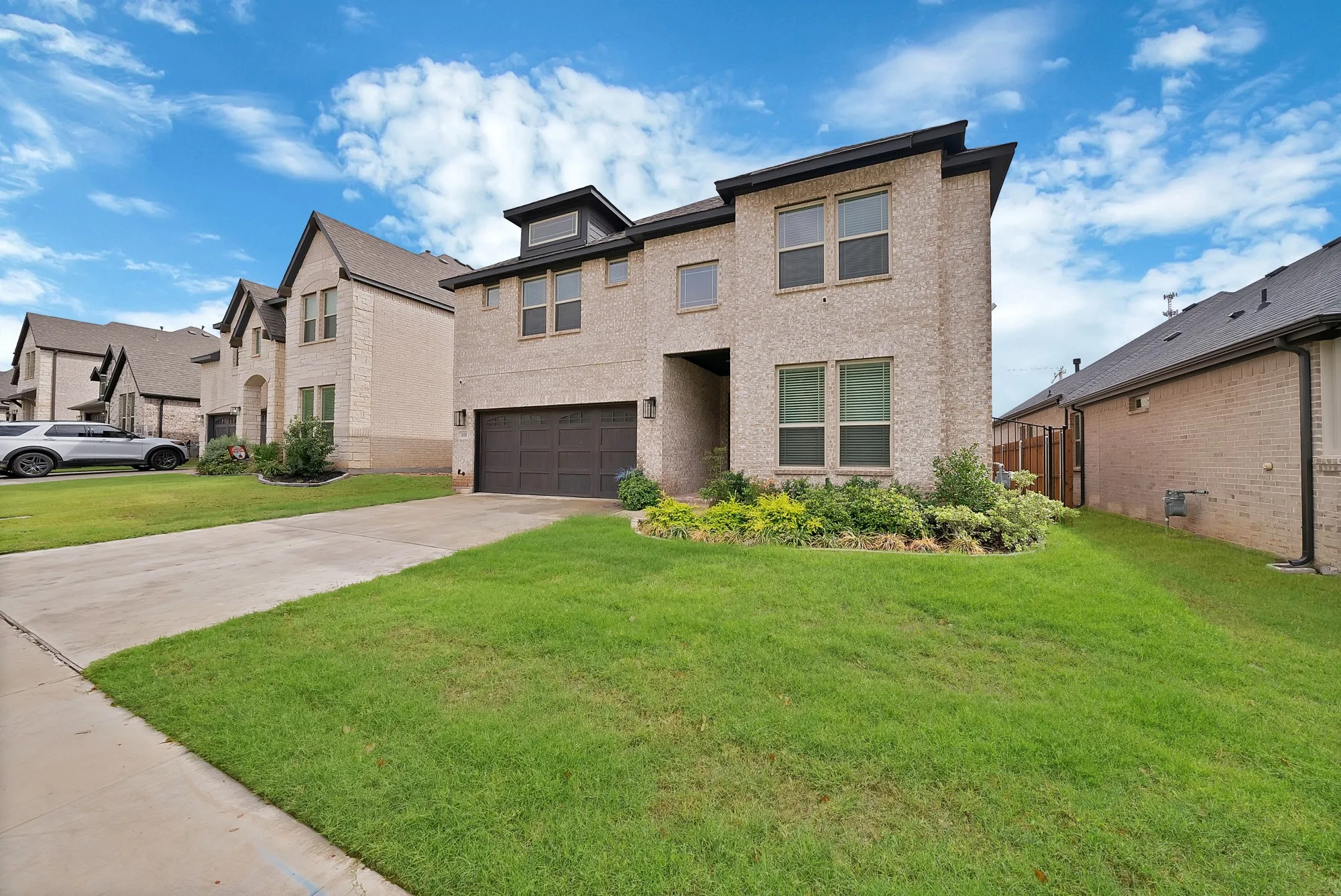 Single Family Residence For Rent in Parker County , 111 Kingfisher Lane, Aledo, Texas 76008, 4 Bedroom, 4 Bathroom, 2 Garage spaces, 3,557 Sqft, built in 2023, mls#21398972, Real Estate Agent in Aledo, Homes For Rent in Parker county, Homes For Rent in Aledo, Realtor in Aledo Texas, Real Estate Brokerage Independent Realty Texas, Luminita Cordes Realtor