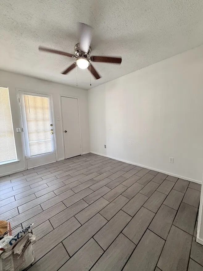 Townhouse For Rent in Dallas County , 7145 Fair Oaks Avenue 34, Dallas, Texas 75231, 3 Bedroom, 3 Bathroom, Garage spaces, 1,303 Sqft, built in 1974, mls#21398921, Real Estate Agent in Dallas, Homes For Rent in Dallas county, Homes For Rent in Dallas, Realtor in Dallas Texas, Real Estate Brokerage Independent Realty Texas, Luminita Cordes Realtor