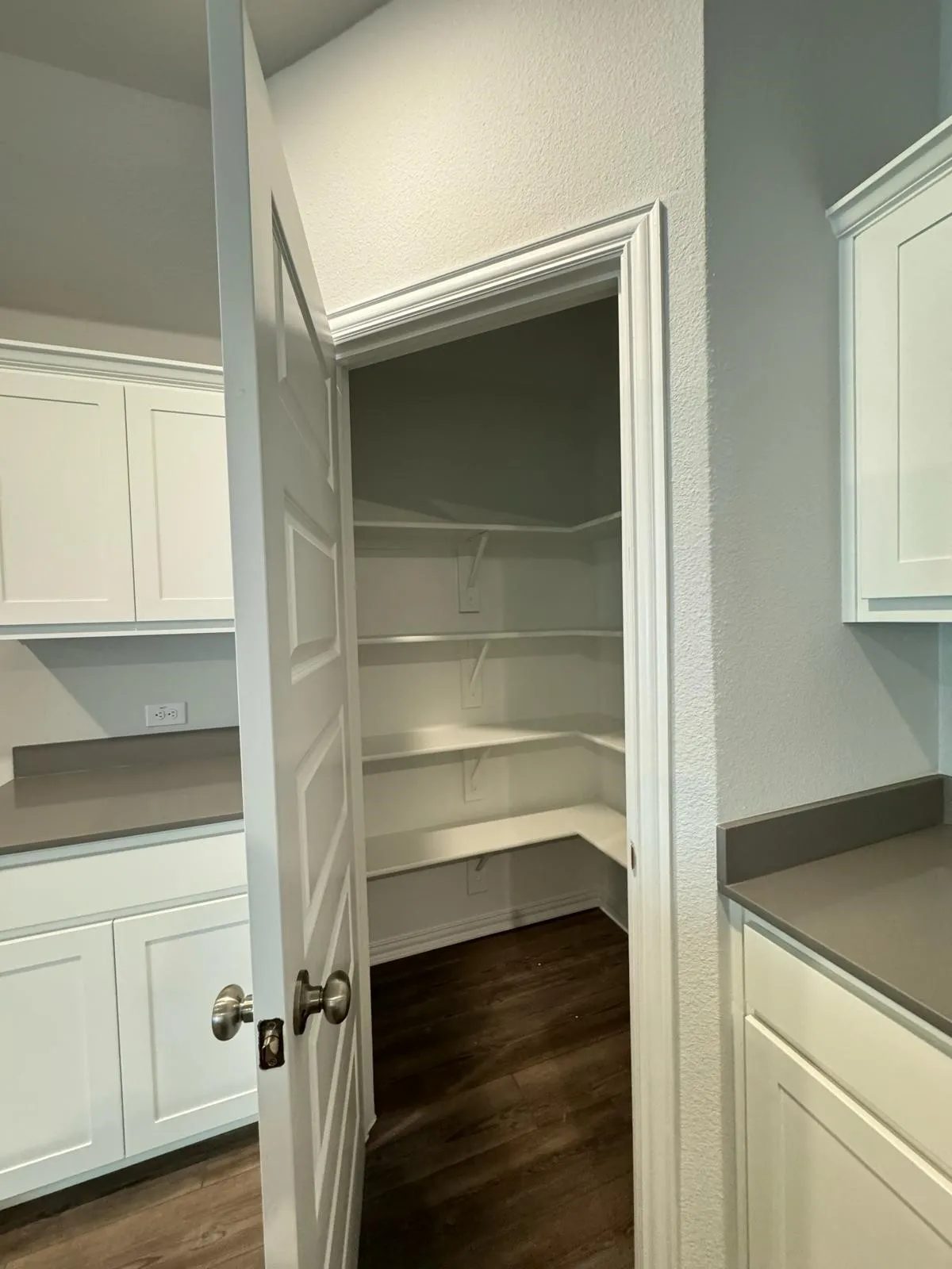 Single Family Residence For Rent in Grayson County , 2018 Sycamore ridge Trail, Van Alstyne, Texas 75495, 4 Bedroom, 2 Bathroom, 2 Garage spaces, 2,213 Sqft, built in 2024, mls#21398520, Real Estate Agent in Van Alstyne, Homes For Rent in Grayson county, Homes For Rent in Van Alstyne, Realtor in Van Alstyne Texas, Real Estate Brokerage Independent Realty Texas, Luminita Cordes Realtor