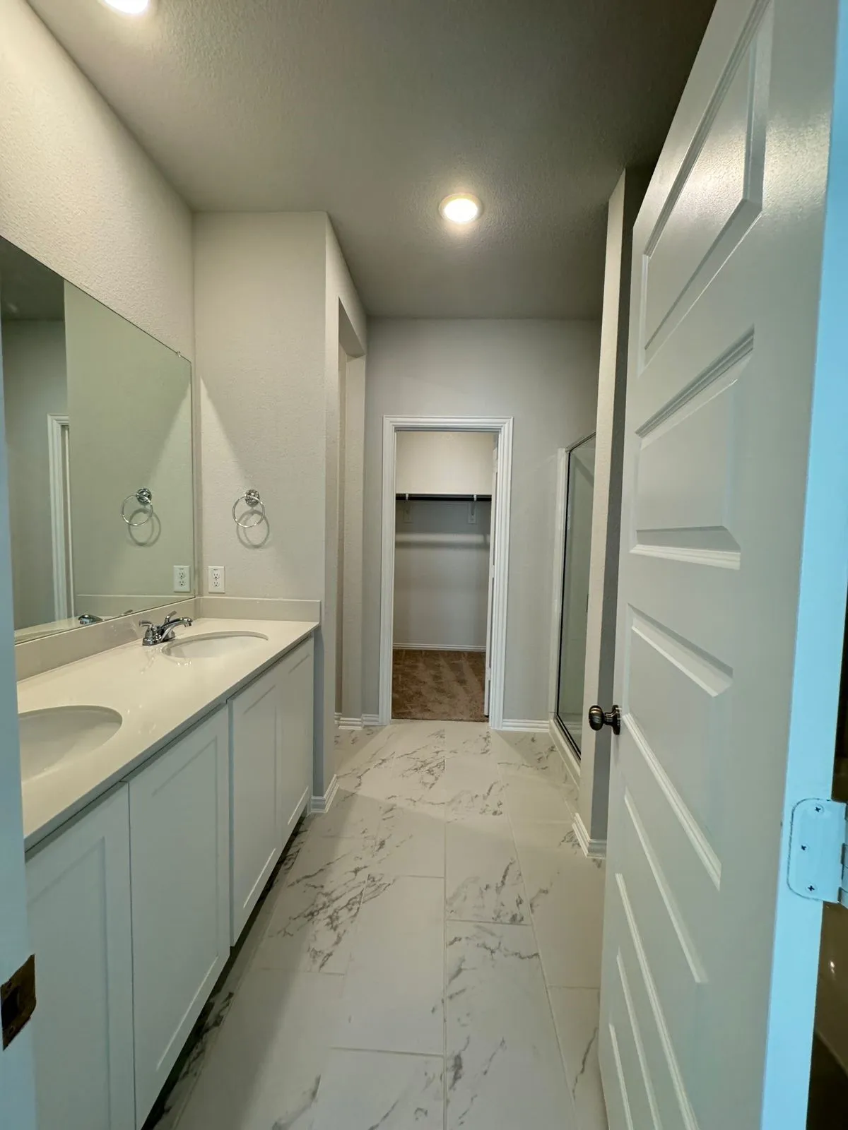 Single Family Residence For Rent in Grayson County , 2018 Sycamore ridge Trail, Van Alstyne, Texas 75495, 4 Bedroom, 2 Bathroom, 2 Garage spaces, 2,213 Sqft, built in 2024, mls#21398520, Real Estate Agent in Van Alstyne, Homes For Rent in Grayson county, Homes For Rent in Van Alstyne, Realtor in Van Alstyne Texas, Real Estate Brokerage Independent Realty Texas, Luminita Cordes Realtor