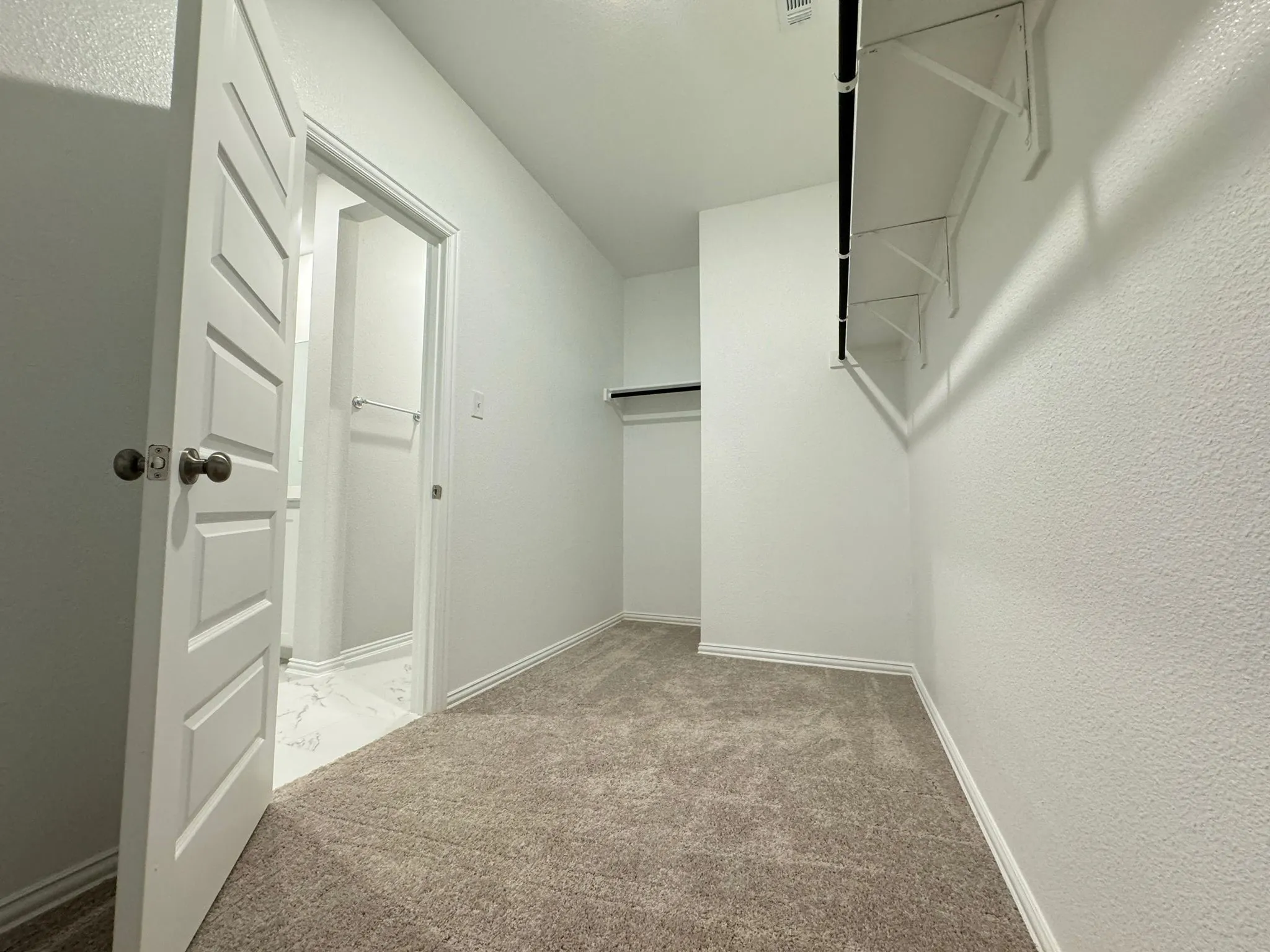 Single Family Residence For Rent in Grayson County , 2018 Sycamore ridge Trail, Van Alstyne, Texas 75495, 4 Bedroom, 2 Bathroom, 2 Garage spaces, 2,213 Sqft, built in 2024, mls#21398520, Real Estate Agent in Van Alstyne, Homes For Rent in Grayson county, Homes For Rent in Van Alstyne, Realtor in Van Alstyne Texas, Real Estate Brokerage Independent Realty Texas, Luminita Cordes Realtor