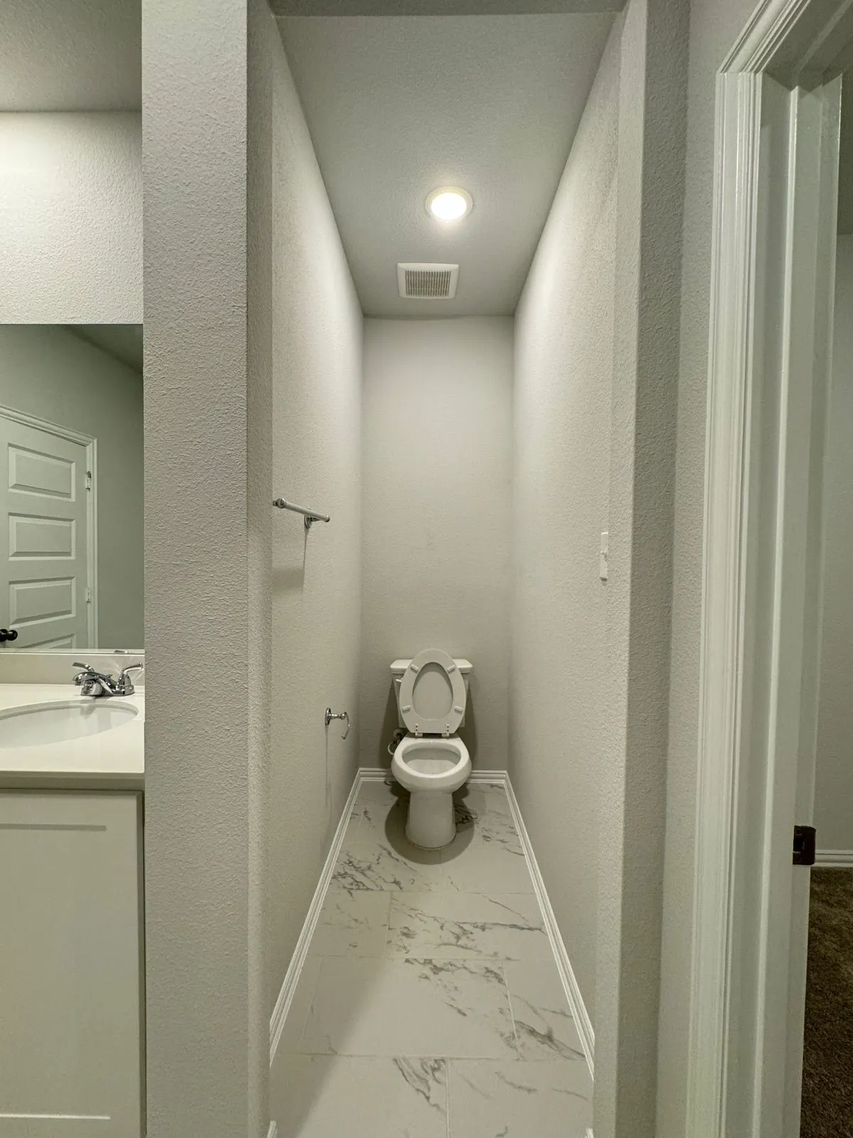 Single Family Residence For Rent in Grayson County , 2018 Sycamore ridge Trail, Van Alstyne, Texas 75495, 4 Bedroom, 2 Bathroom, 2 Garage spaces, 2,213 Sqft, built in 2024, mls#21398520, Real Estate Agent in Van Alstyne, Homes For Rent in Grayson county, Homes For Rent in Van Alstyne, Realtor in Van Alstyne Texas, Real Estate Brokerage Independent Realty Texas, Luminita Cordes Realtor