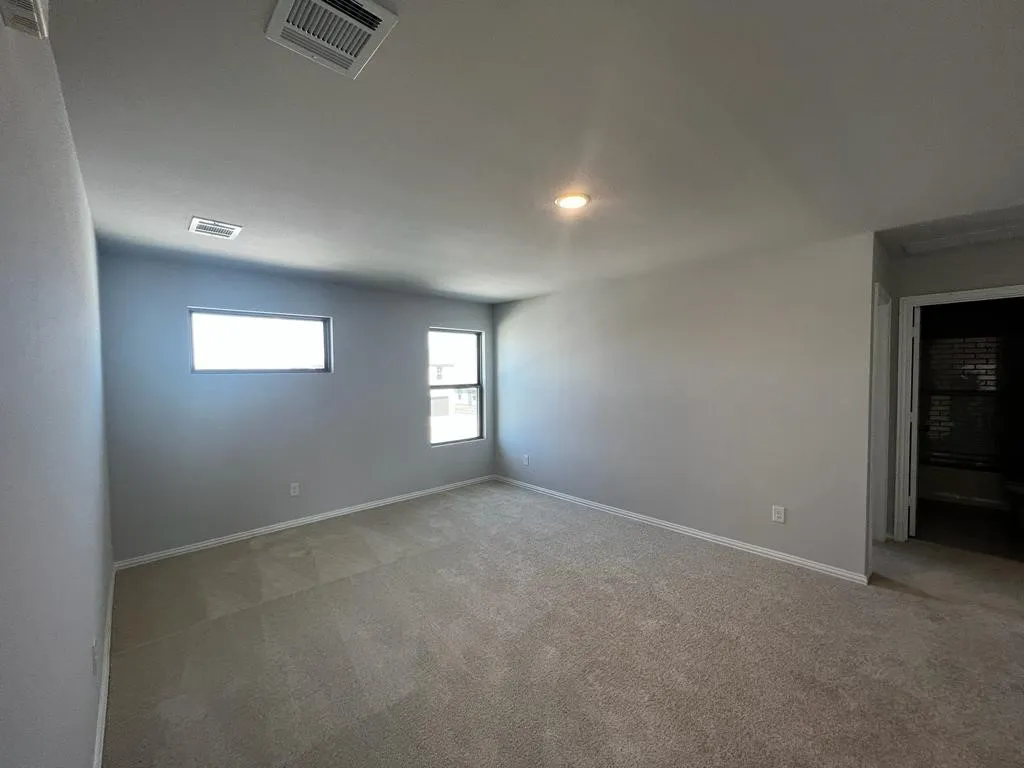 Single Family Residence For Rent in Grayson County , 553 Hickory ridge Drive, Van Alstyne, Texas 75495, 5 Bedroom, 3 Bathroom, 2 Garage spaces, 2,483 Sqft, built in 2023, mls#21398714, Real Estate Agent in Van Alstyne, Homes For Rent in Grayson county, Homes For Rent in Van Alstyne, Realtor in Van Alstyne Texas, Real Estate Brokerage Independent Realty Texas, Luminita Cordes Realtor