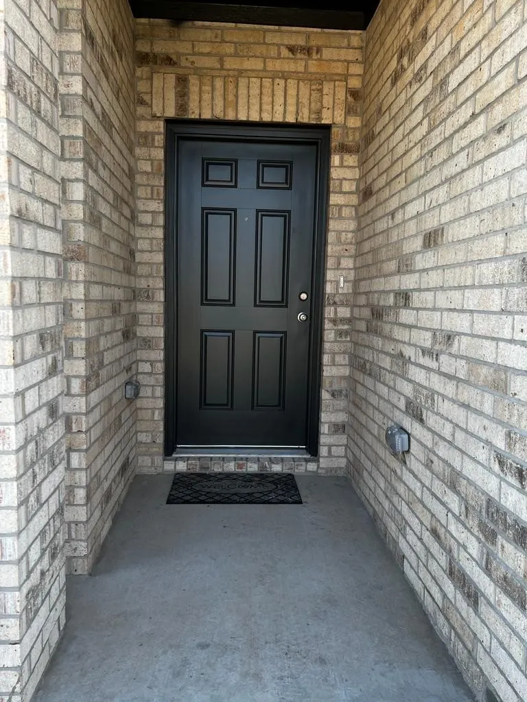 Single Family Residence For Rent in Grayson County , 553 Hickory ridge Drive, Van Alstyne, Texas 75495, 5 Bedroom, 3 Bathroom, 2 Garage spaces, 2,483 Sqft, built in 2023, mls#21398714, Real Estate Agent in Van Alstyne, Homes For Rent in Grayson county, Homes For Rent in Van Alstyne, Realtor in Van Alstyne Texas, Real Estate Brokerage Independent Realty Texas, Luminita Cordes Realtor