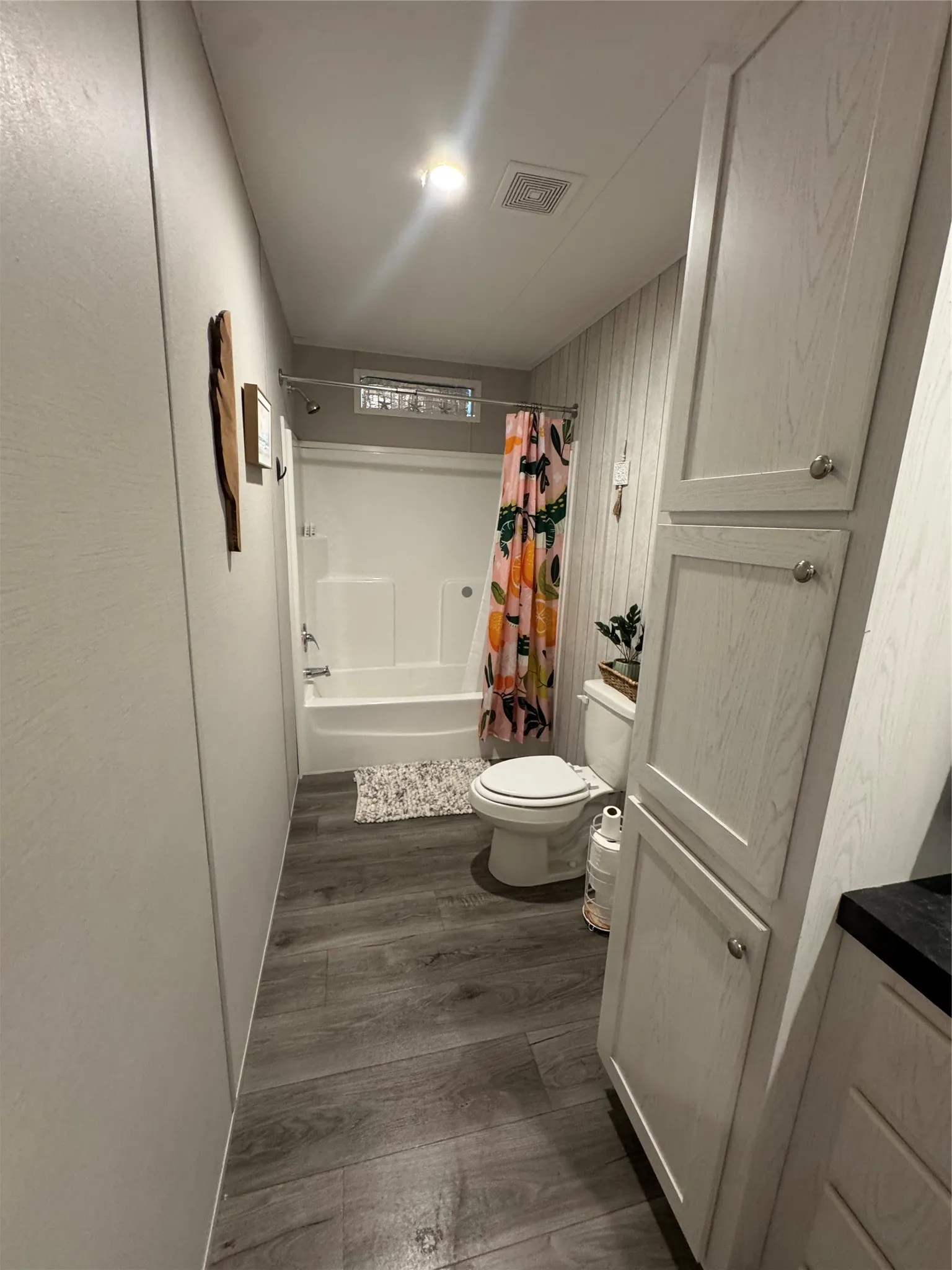 Manufactured Home For Sale in Hardeman County , 1105 W 13th Street, Quanah, Texas 79252, 3 Bedroom, 2 Bathroom, Garage spaces, 1,536 Sqft, built in 2023, mls#21398990, Real Estate Agent in Quanah, Homes For Sale in Hardeman county, Homes For Sale in Quanah, Realtor in Quanah Texas, Real Estate Brokerage Independent Realty Texas, Luminita Cordes Realtor