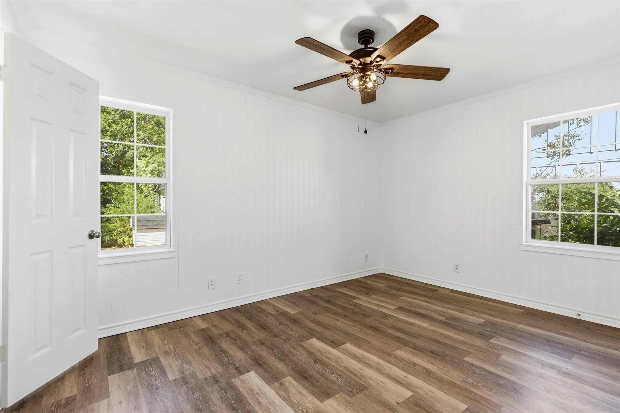 Single Family Residence For Sale in Grayson County , 1805 W Belden, Sherman, Texas 75092, 3 Bedroom, 2 Bathroom, Garage spaces, 1,654 Sqft, built in 1960, mls#21390564, Real Estate Agent in Sherman, Homes For Sale in Grayson county, Homes For Sale in Sherman, Realtor in Sherman Texas, Real Estate Brokerage Independent Realty Texas, Luminita Cordes Realtor
