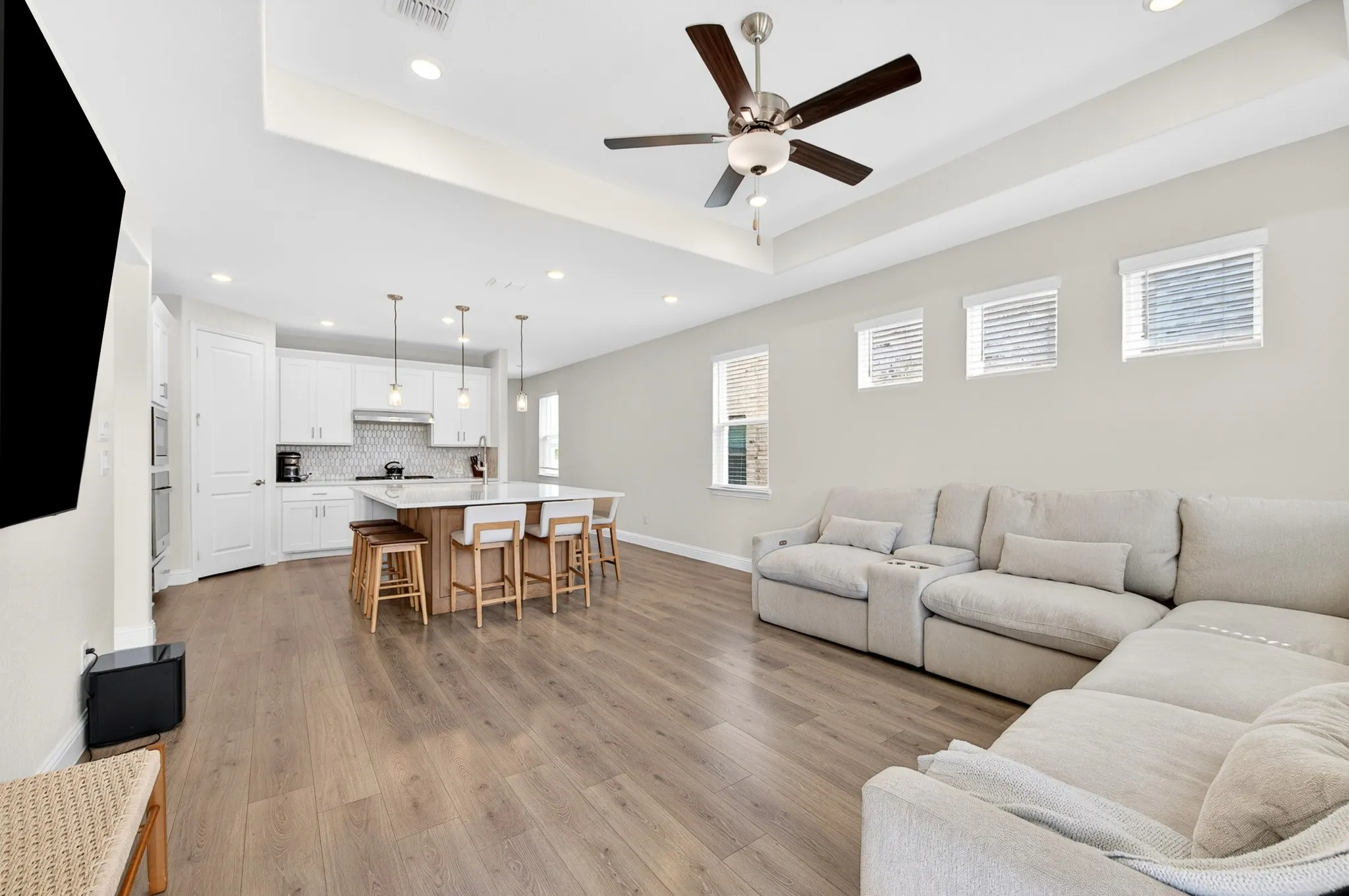 Single Family Residence For Rent in Denton County , 407 Cherry Laurel Drive, Little Elm, Texas 75068, 4 Bedroom, 3 Bathroom, 2 Garage spaces, 1,818 Sqft, built in 2024, mls#21397977, Real Estate Agent in Little Elm, Homes For Rent in Denton county, Homes For Rent in Little Elm, Realtor in Little Elm Texas, Real Estate Brokerage Independent Realty Texas, Luminita Cordes Realtor