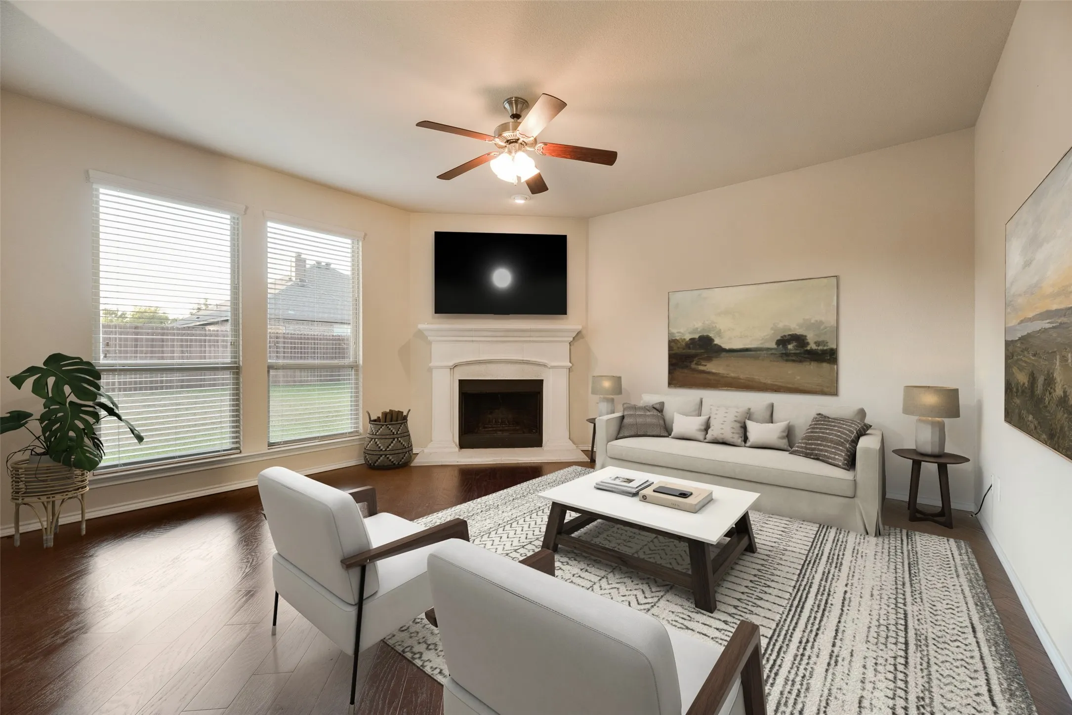 Single Family Residence For Sale in Tarrant County , 18 Auburn Drive, Edgecliff Village, Texas 76134, 3 Bedroom, 2 Bathroom, 2 Garage spaces, 1,838 Sqft, built in 2015, mls#21390833, Real Estate Agent in Edgecliff Village, Homes For Sale in Tarrant county, Homes For Sale in Edgecliff Village, Realtor in Edgecliff Village Texas, Real Estate Brokerage Independent Realty Texas, Luminita Cordes Realtor