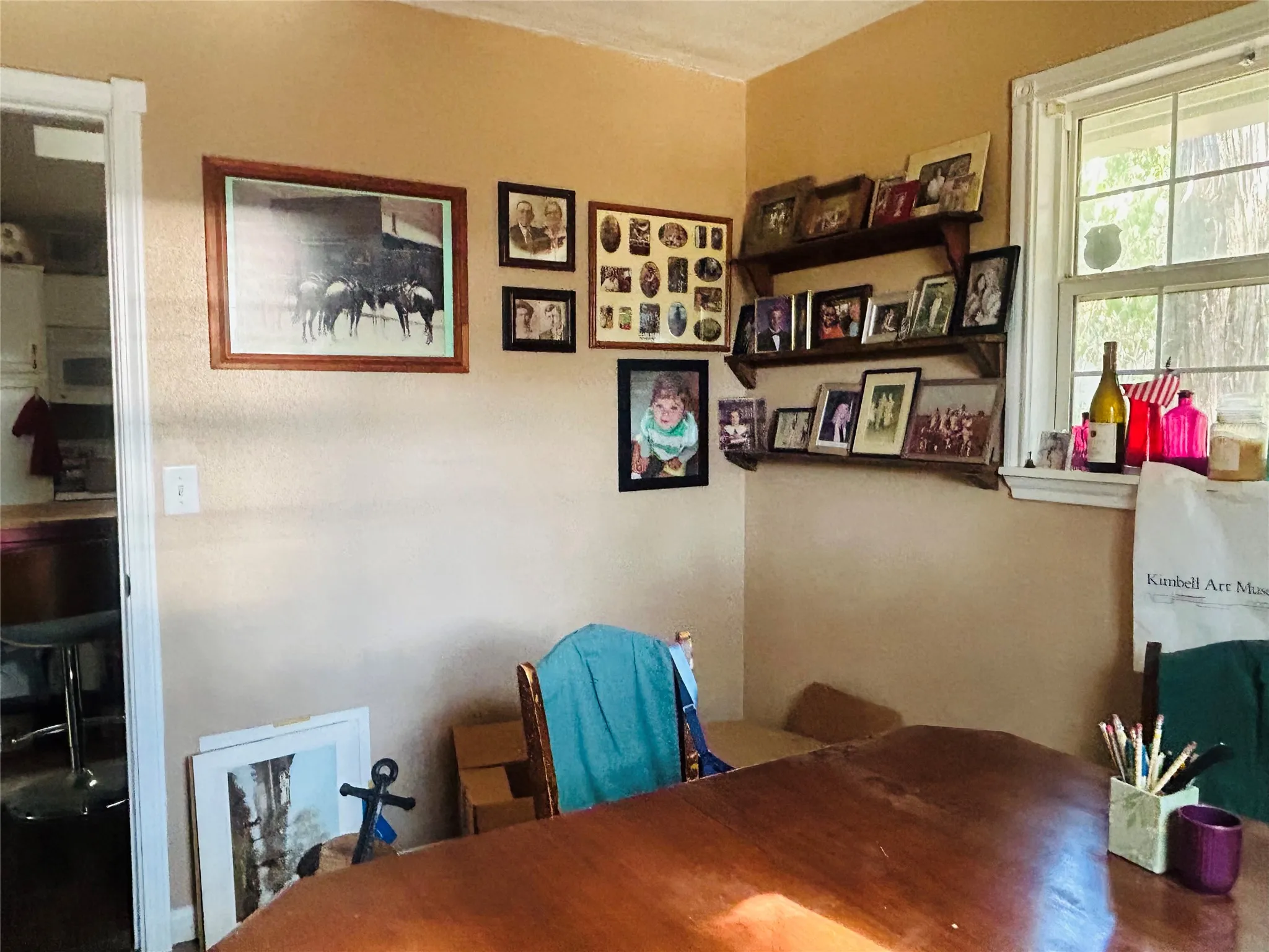Single Family Residence For Sale in Hill County , 186 Jennifer Loop, Whitney, Texas 76692, 3 Bedroom, 1 Bathroom, Garage spaces, 1,204 Sqft, built in 1998, mls#21398264, Real Estate Agent in Whitney, Homes For Sale in Hill county, Homes For Sale in Whitney, Realtor in Whitney Texas, Real Estate Brokerage Independent Realty Texas, Luminita Cordes Realtor