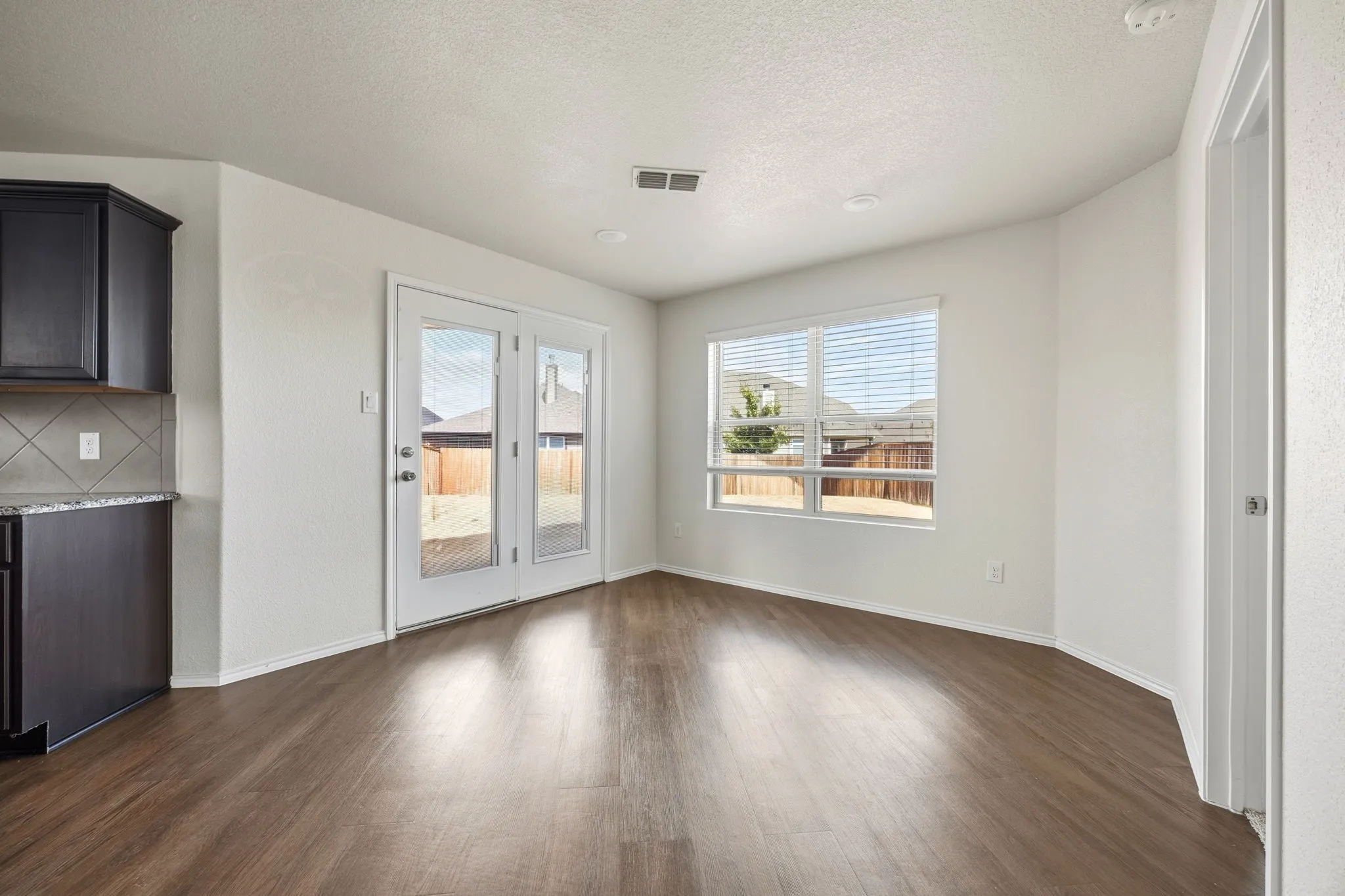 Single Family Residence For Sale in Tarrant County , 2012 Sun Star Drive, Haslet, Texas 76052, 4 Bedroom, 4 Bathroom, 2 Garage spaces, 2,632 Sqft, built in 2021, mls#21399027, Real Estate Agent in Haslet, Homes For Sale in Tarrant county, Homes For Sale in Haslet, Realtor in Haslet Texas, Real Estate Brokerage Independent Realty Texas, Luminita Cordes Realtor