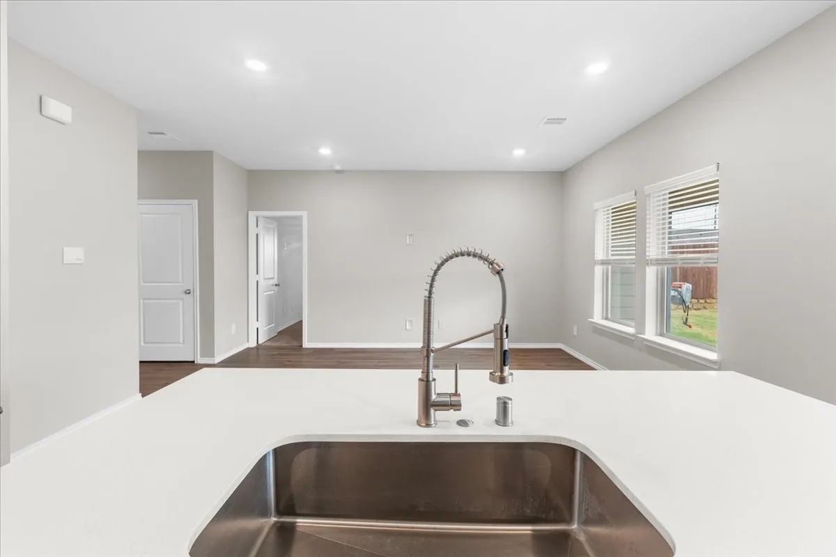 Single Family Residence For Sale in Collin County , 707 Sunlight Loop, Princeton, Texas 75407, 3 Bedroom, 2 Bathroom, 2 Garage spaces, 1,284 Sqft, built in 2024, mls#21397946, Real Estate Agent in Princeton, Homes For Sale in Collin county, Homes For Sale in Princeton, Realtor in Princeton Texas, Real Estate Brokerage Independent Realty Texas, Luminita Cordes Realtor
