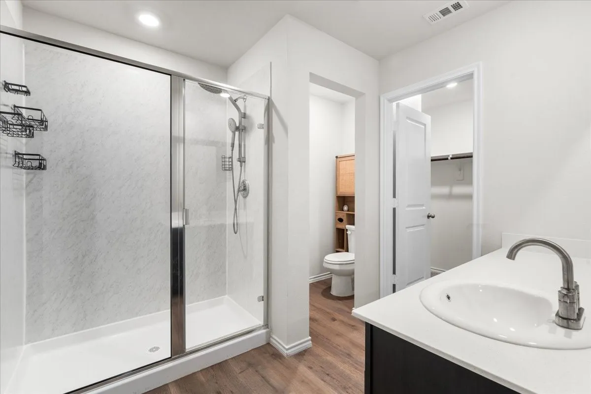 Single Family Residence For Sale in Collin County , 707 Sunlight Loop, Princeton, Texas 75407, 3 Bedroom, 2 Bathroom, 2 Garage spaces, 1,284 Sqft, built in 2024, mls#21397946, Real Estate Agent in Princeton, Homes For Sale in Collin county, Homes For Sale in Princeton, Realtor in Princeton Texas, Real Estate Brokerage Independent Realty Texas, Luminita Cordes Realtor