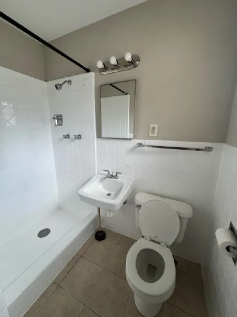 Single Family Residence For Rent in Hunt County , 4202 Templeton Street, Greenville, Texas 75401, 3 Bedroom, 2 Bathroom, 2 Garage spaces, 1,432 Sqft, built in 1970, mls#21399036, Real Estate Agent in Greenville, Homes For Rent in Hunt county, Homes For Rent in Greenville, Realtor in Greenville Texas, Real Estate Brokerage Independent Realty Texas, Luminita Cordes Realtor