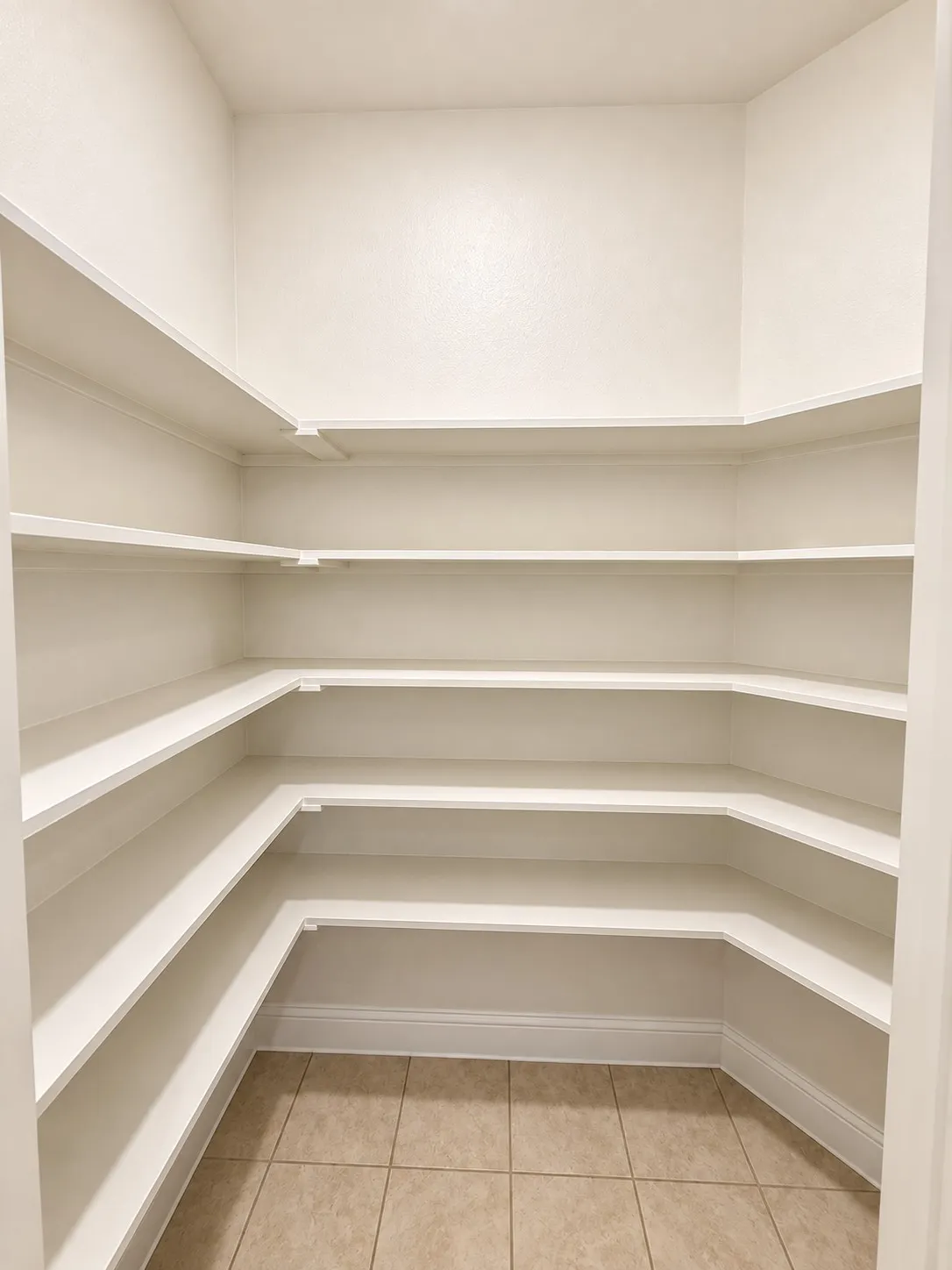 Single Family Residence For Rent in Denton County , 4320 Lakeview Drive, Frisco, Texas 75036, 3 Bedroom, 2 Bathroom, 2 Garage spaces, 1,768 Sqft, built in 2018, mls#21399016, Real Estate Agent in Frisco, Homes For Rent in Denton county, Homes For Rent in Frisco, Realtor in Frisco Texas, Real Estate Brokerage Independent Realty Texas, Luminita Cordes Realtor