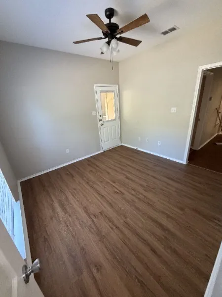 Duplex For Rent in Parker County , 120 Lindas Creek Lane, Weatherford, Texas 76088, 3 Bedroom, 2 Bathroom, Garage spaces, 2,142 Sqft, built in 2007, mls#21399045, Real Estate Agent in Weatherford, Homes For Rent in Parker county, Homes For Rent in Weatherford, Realtor in Weatherford Texas, Real Estate Brokerage Independent Realty Texas, Luminita Cordes Realtor