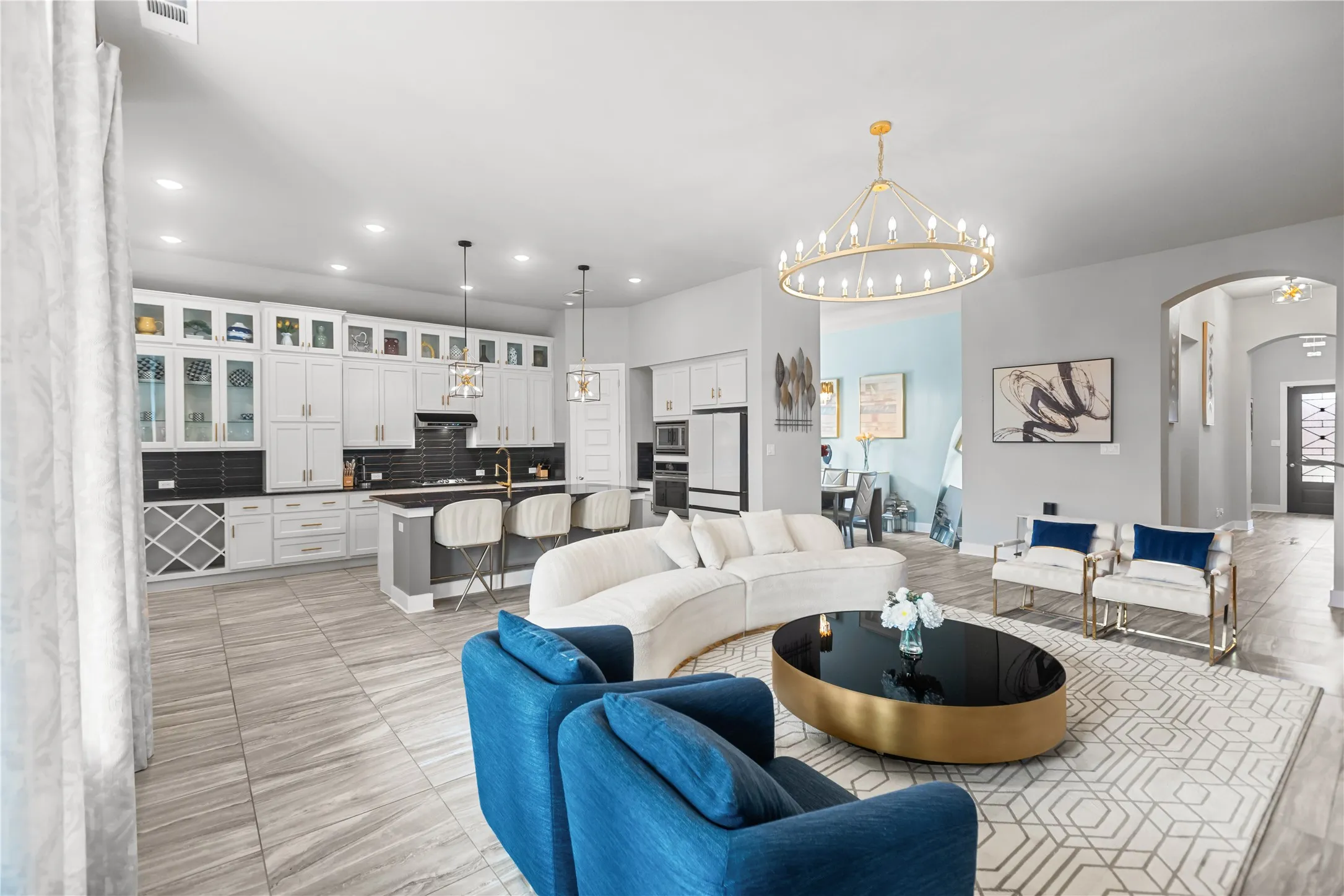 Single Family Residence For Sale in Denton County , 1124 Walker Way, Aubrey, Texas 76227, 4 Bedroom, 3 Bathroom, 2 Garage spaces, 2,911 Sqft, built in 2018, mls#21398985, Real Estate Agent in Aubrey, Homes For Sale in Denton county, Homes For Sale in Aubrey, Realtor in Aubrey Texas, Real Estate Brokerage Independent Realty Texas, Luminita Cordes Realtor