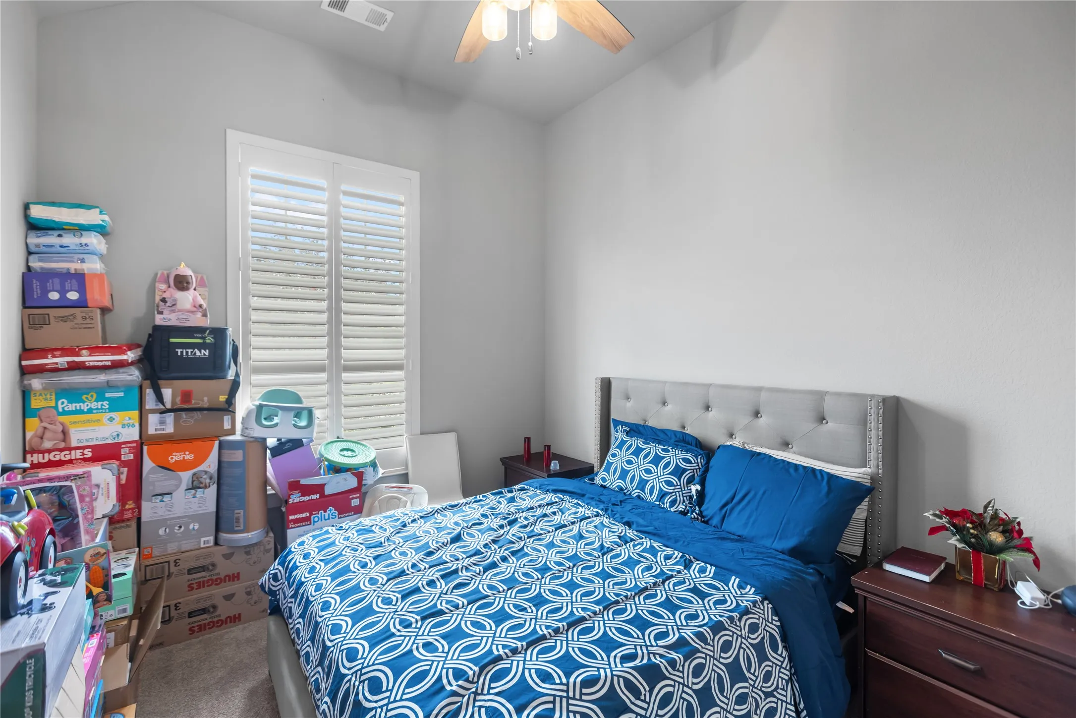Single Family Residence For Sale in Denton County , 1124 Walker Way, Aubrey, Texas 76227, 4 Bedroom, 3 Bathroom, 2 Garage spaces, 2,911 Sqft, built in 2018, mls#21398985, Real Estate Agent in Aubrey, Homes For Sale in Denton county, Homes For Sale in Aubrey, Realtor in Aubrey Texas, Real Estate Brokerage Independent Realty Texas, Luminita Cordes Realtor
