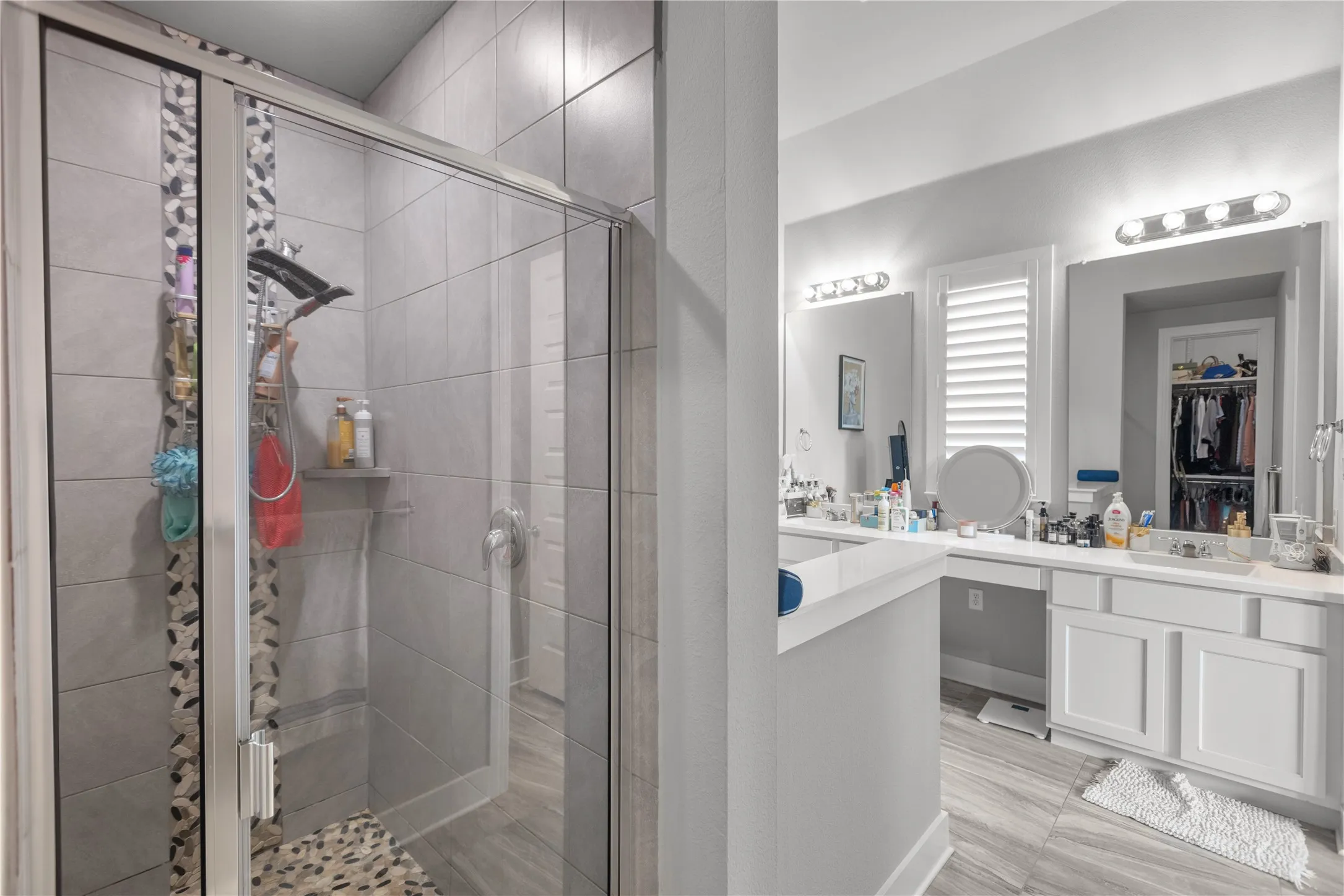 Single Family Residence For Sale in Denton County , 1124 Walker Way, Aubrey, Texas 76227, 4 Bedroom, 3 Bathroom, 2 Garage spaces, 2,911 Sqft, built in 2018, mls#21398985, Real Estate Agent in Aubrey, Homes For Sale in Denton county, Homes For Sale in Aubrey, Realtor in Aubrey Texas, Real Estate Brokerage Independent Realty Texas, Luminita Cordes Realtor