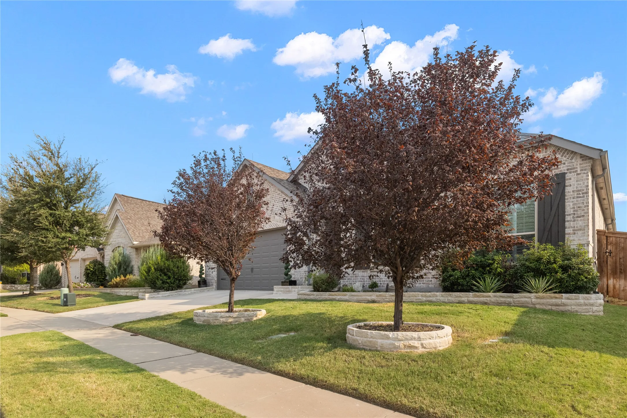 Single Family Residence For Sale in Denton County , 1124 Walker Way, Aubrey, Texas 76227, 4 Bedroom, 3 Bathroom, 2 Garage spaces, 2,911 Sqft, built in 2018, mls#21398985, Real Estate Agent in Aubrey, Homes For Sale in Denton county, Homes For Sale in Aubrey, Realtor in Aubrey Texas, Real Estate Brokerage Independent Realty Texas, Luminita Cordes Realtor