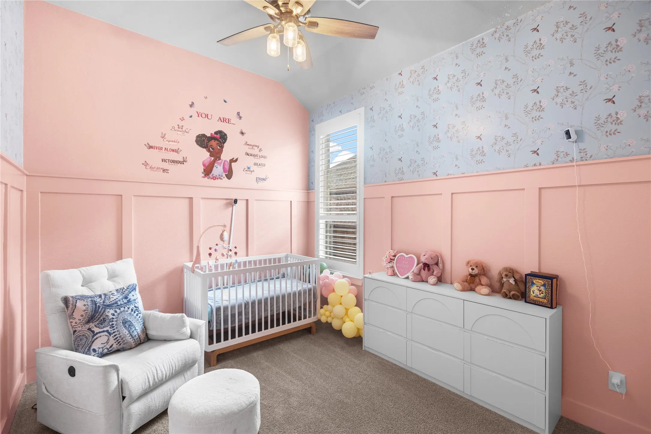 Single Family Residence For Sale in Denton County , 1124 Walker Way, Aubrey, Texas 76227, 4 Bedroom, 3 Bathroom, 2 Garage spaces, 2,911 Sqft, built in 2018, mls#21398985, Real Estate Agent in Aubrey, Homes For Sale in Denton county, Homes For Sale in Aubrey, Realtor in Aubrey Texas, Real Estate Brokerage Independent Realty Texas, Luminita Cordes Realtor
