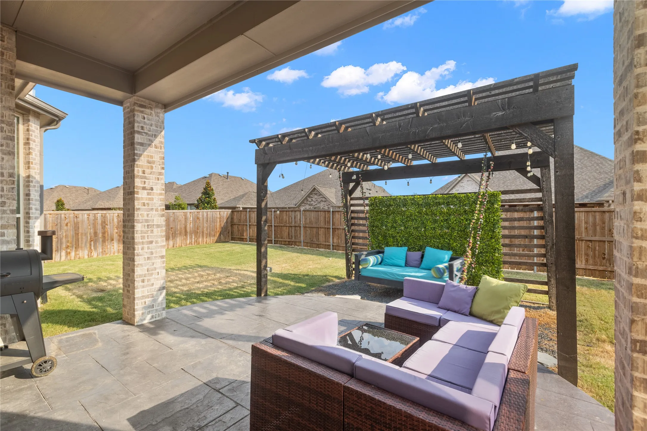 Single Family Residence For Sale in Denton County , 1124 Walker Way, Aubrey, Texas 76227, 4 Bedroom, 3 Bathroom, 2 Garage spaces, 2,911 Sqft, built in 2018, mls#21398985, Real Estate Agent in Aubrey, Homes For Sale in Denton county, Homes For Sale in Aubrey, Realtor in Aubrey Texas, Real Estate Brokerage Independent Realty Texas, Luminita Cordes Realtor