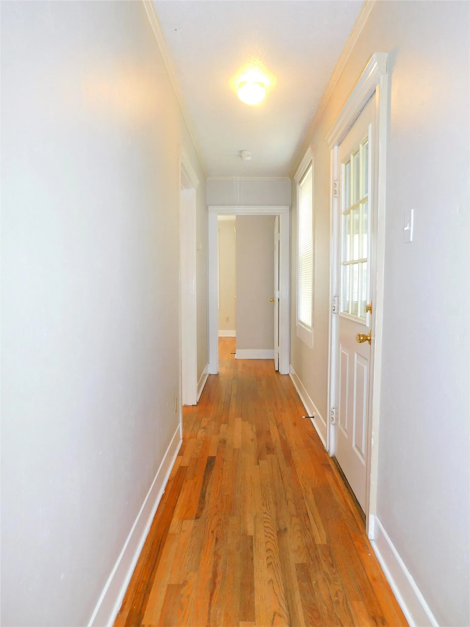 Duplex For Rent in Denton County , 1609 N Locust Street, Denton, Texas 76201, 2 Bedroom, 1 Bathroom, Garage spaces, 967 Sqft, built in 1931, mls#21399053, Real Estate Agent in Denton, Homes For Rent in Denton county, Homes For Rent in Denton, Realtor in Denton Texas, Real Estate Brokerage Independent Realty Texas, Luminita Cordes Realtor