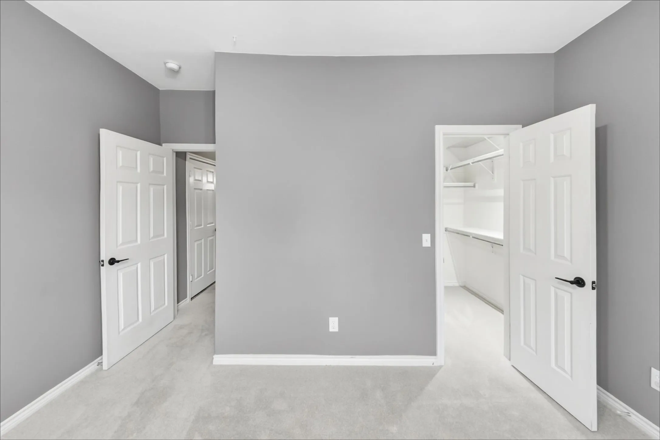 Single Family Residence For Sale in Collin County , 11345 Old Works Drive, Frisco, Texas 75035, 4 Bedroom, 2 Bathroom, 2 Garage spaces, 2,346 Sqft, built in 1998, mls#21399055, Real Estate Agent in Frisco, Homes For Sale in Collin county, Homes For Sale in Frisco, Realtor in Frisco Texas, Real Estate Brokerage Independent Realty Texas, Luminita Cordes Realtor