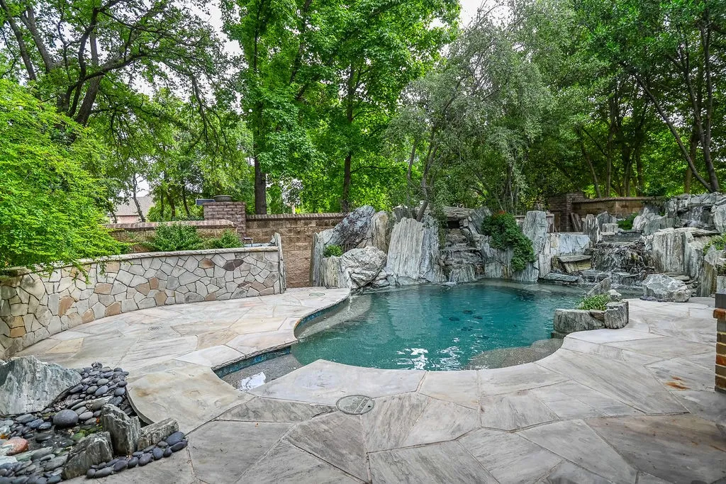 Single Family Residence For Sale in Dallas County , 711 Lexington Avenue, Coppell, Texas 75019, 5 Bedroom, 5 Bathroom, 3 Garage spaces, 4,854 Sqft, built in 2000, mls#21399085, Real Estate Agent in Coppell, Homes For Sale in Dallas county, Homes For Sale in Coppell, Realtor in Coppell Texas, Real Estate Brokerage Independent Realty Texas, Luminita Cordes Realtor