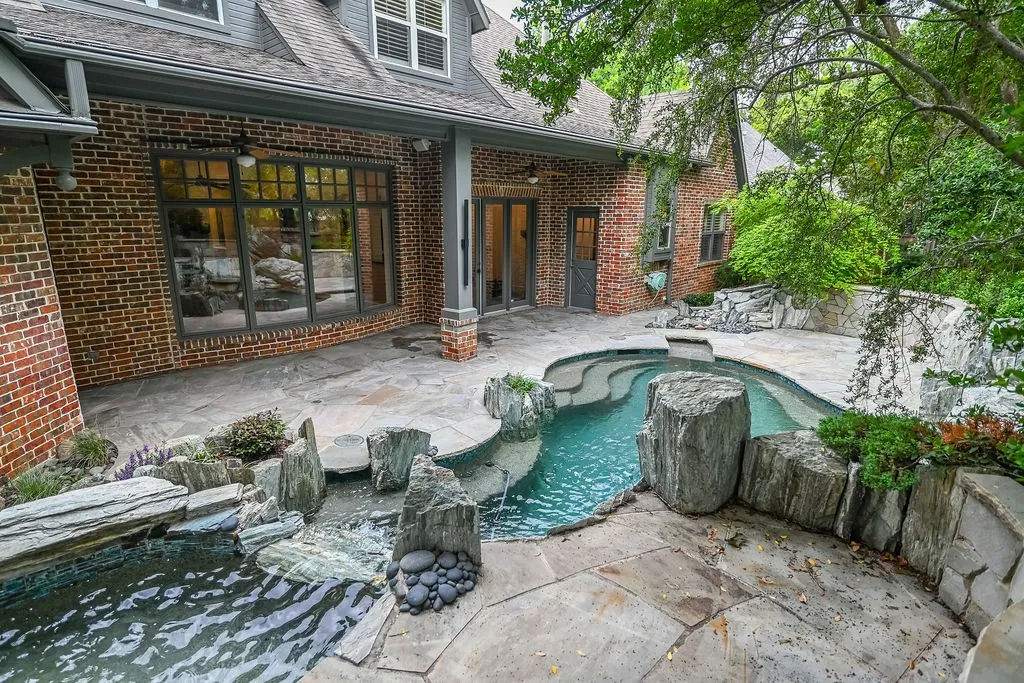 Single Family Residence For Sale in Dallas County , 711 Lexington Avenue, Coppell, Texas 75019, 5 Bedroom, 5 Bathroom, 3 Garage spaces, 4,854 Sqft, built in 2000, mls#21399085, Real Estate Agent in Coppell, Homes For Sale in Dallas county, Homes For Sale in Coppell, Realtor in Coppell Texas, Real Estate Brokerage Independent Realty Texas, Luminita Cordes Realtor