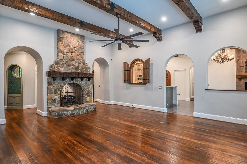 Single Family Residence For Sale in Dallas County , 711 Lexington Avenue, Coppell, Texas 75019, 5 Bedroom, 5 Bathroom, 3 Garage spaces, 4,854 Sqft, built in 2000, mls#21399085, Real Estate Agent in Coppell, Homes For Sale in Dallas county, Homes For Sale in Coppell, Realtor in Coppell Texas, Real Estate Brokerage Independent Realty Texas, Luminita Cordes Realtor