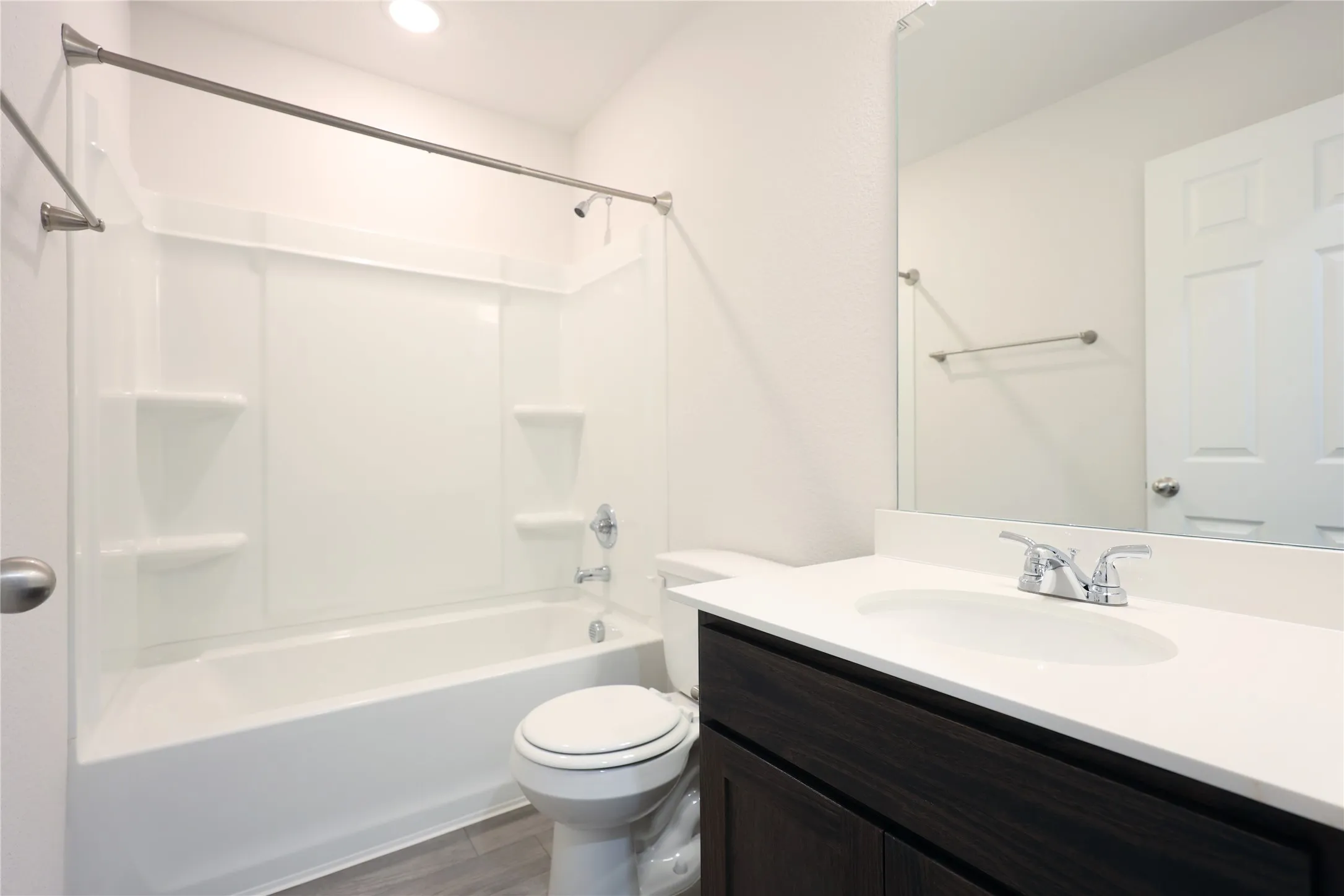 Single Family Residence For Rent in Collin County , 4012 Mockingbird Lane, Melissa, Texas 75454, 4 Bedroom, 3 Bathroom, 2 Garage spaces, 1,938 Sqft, built in 2021, mls#21398510, Real Estate Agent in Melissa, Homes For Rent in Collin county, Homes For Rent in Melissa, Realtor in Melissa Texas, Real Estate Brokerage Independent Realty Texas, Luminita Cordes Realtor