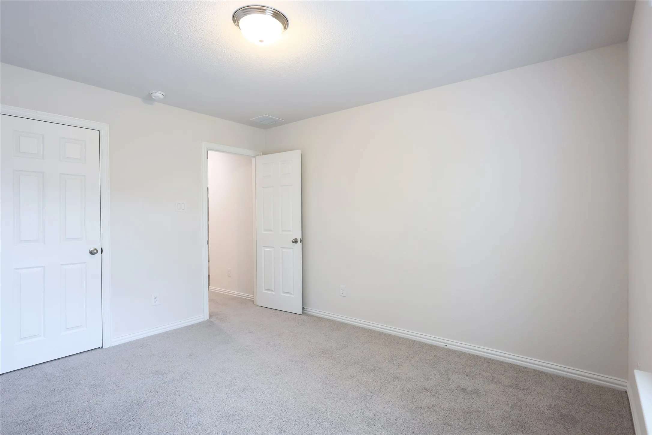 Single Family Residence For Rent in Collin County , 4012 Mockingbird Lane, Melissa, Texas 75454, 4 Bedroom, 3 Bathroom, 2 Garage spaces, 1,938 Sqft, built in 2021, mls#21398510, Real Estate Agent in Melissa, Homes For Rent in Collin county, Homes For Rent in Melissa, Realtor in Melissa Texas, Real Estate Brokerage Independent Realty Texas, Luminita Cordes Realtor