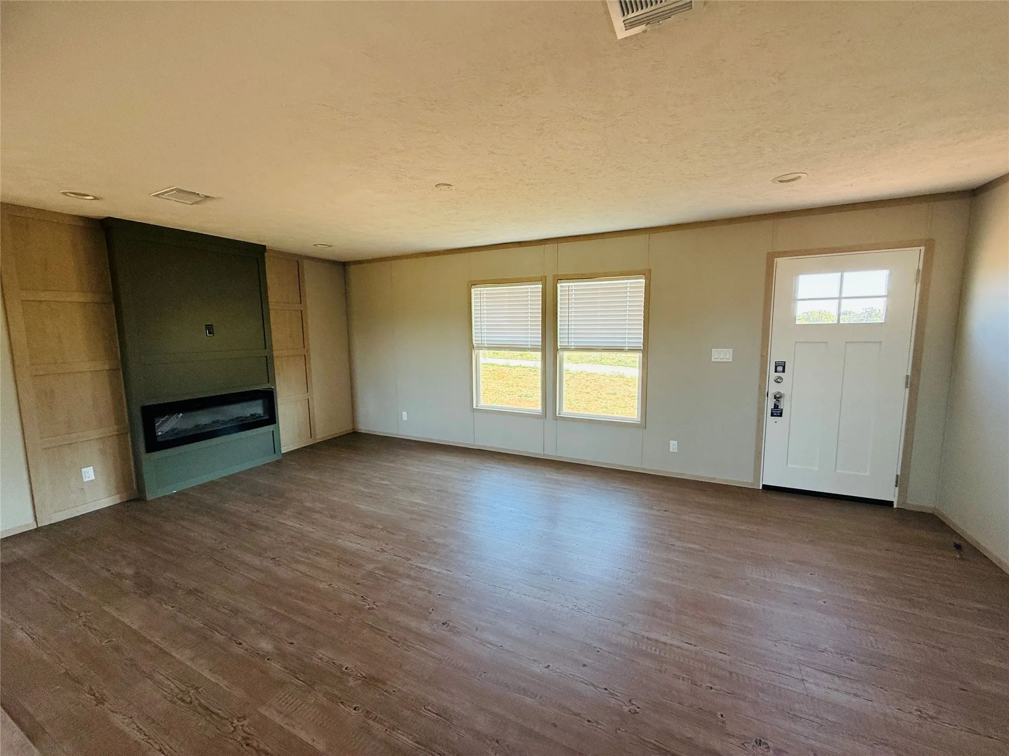 Manufactured Home For Sale in Palo Pinto County , 11 Kenzi Drive, Mineral Wells, Texas 76067, 4 Bedroom, 2 Bathroom, Garage spaces, 1,791 Sqft, built in 2026, mls#21399065, Real Estate Agent in Mineral Wells, Homes For Sale in Palo Pinto county, Homes For Sale in Mineral Wells, Realtor in Mineral Wells Texas, Real Estate Brokerage Independent Realty Texas, Luminita Cordes Realtor