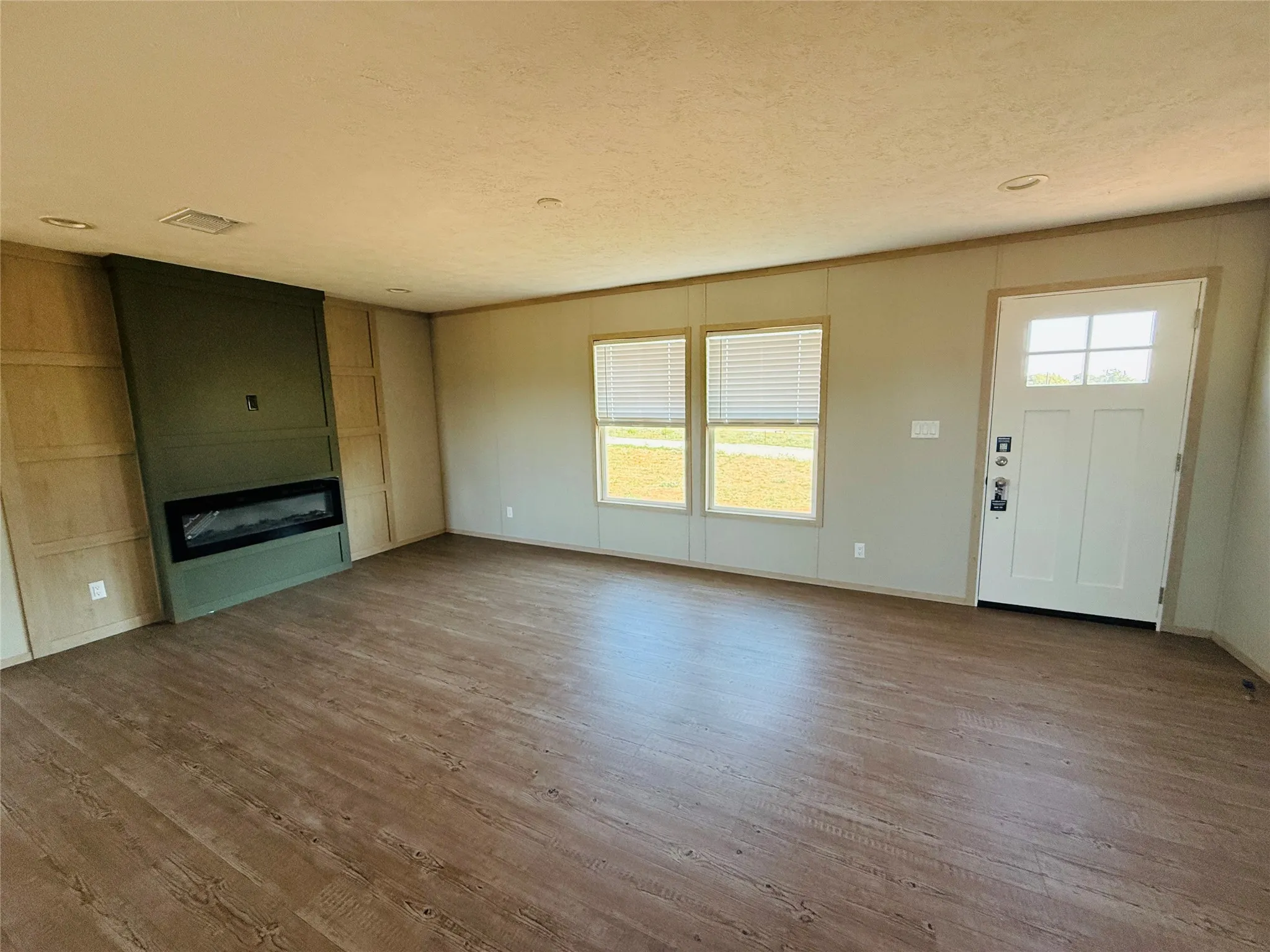 Manufactured Home For Sale in Palo Pinto County , 11 Kenzi Drive, Mineral Wells, Texas 76067, 4 Bedroom, 2 Bathroom, Garage spaces, 1,791 Sqft, built in 2026, mls#21399065, Real Estate Agent in Mineral Wells, Homes For Sale in Palo Pinto county, Homes For Sale in Mineral Wells, Realtor in Mineral Wells Texas, Real Estate Brokerage Independent Realty Texas, Luminita Cordes Realtor