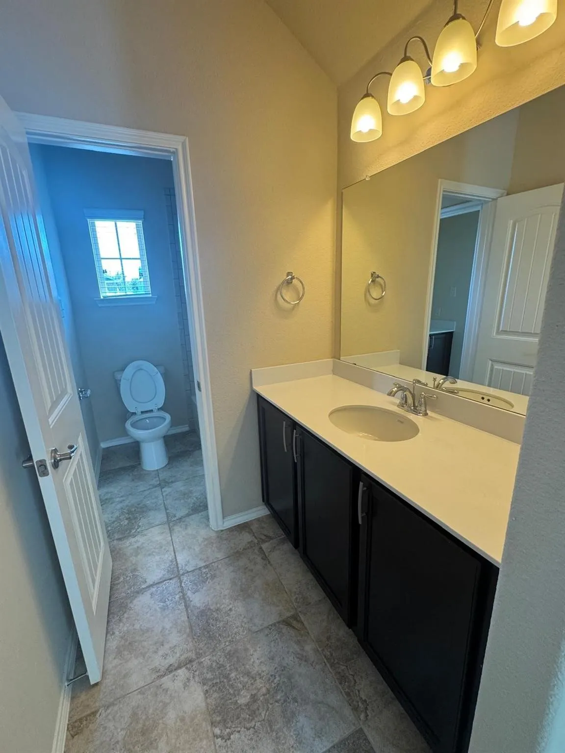 Single Family Residence For Rent in Collin County , 9908 Coyote Pass Trail, Mc Kinney, Texas 75071, 3 Bedroom, 3 Bathroom, 2 Garage spaces, 2,213 Sqft, built in 2016, mls#21399047, Real Estate Agent in Mc Kinney, Homes For Rent in Collin county, Homes For Rent in Mc Kinney, Realtor in Mc Kinney Texas, Real Estate Brokerage Independent Realty Texas, Luminita Cordes Realtor