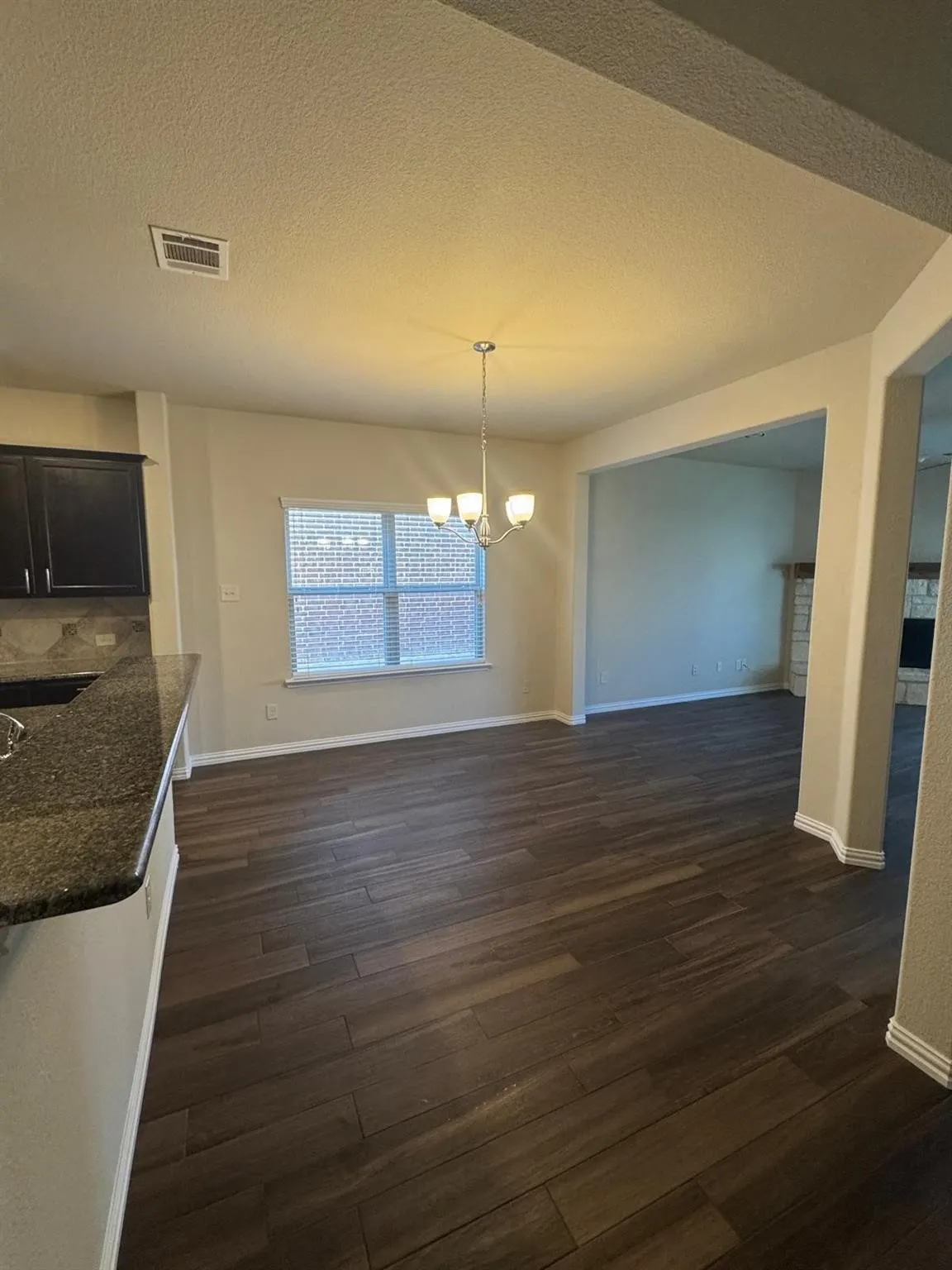 Single Family Residence For Rent in Collin County , 9908 Coyote Pass Trail, Mc Kinney, Texas 75071, 3 Bedroom, 3 Bathroom, 2 Garage spaces, 2,213 Sqft, built in 2016, mls#21399047, Real Estate Agent in Mc Kinney, Homes For Rent in Collin county, Homes For Rent in Mc Kinney, Realtor in Mc Kinney Texas, Real Estate Brokerage Independent Realty Texas, Luminita Cordes Realtor