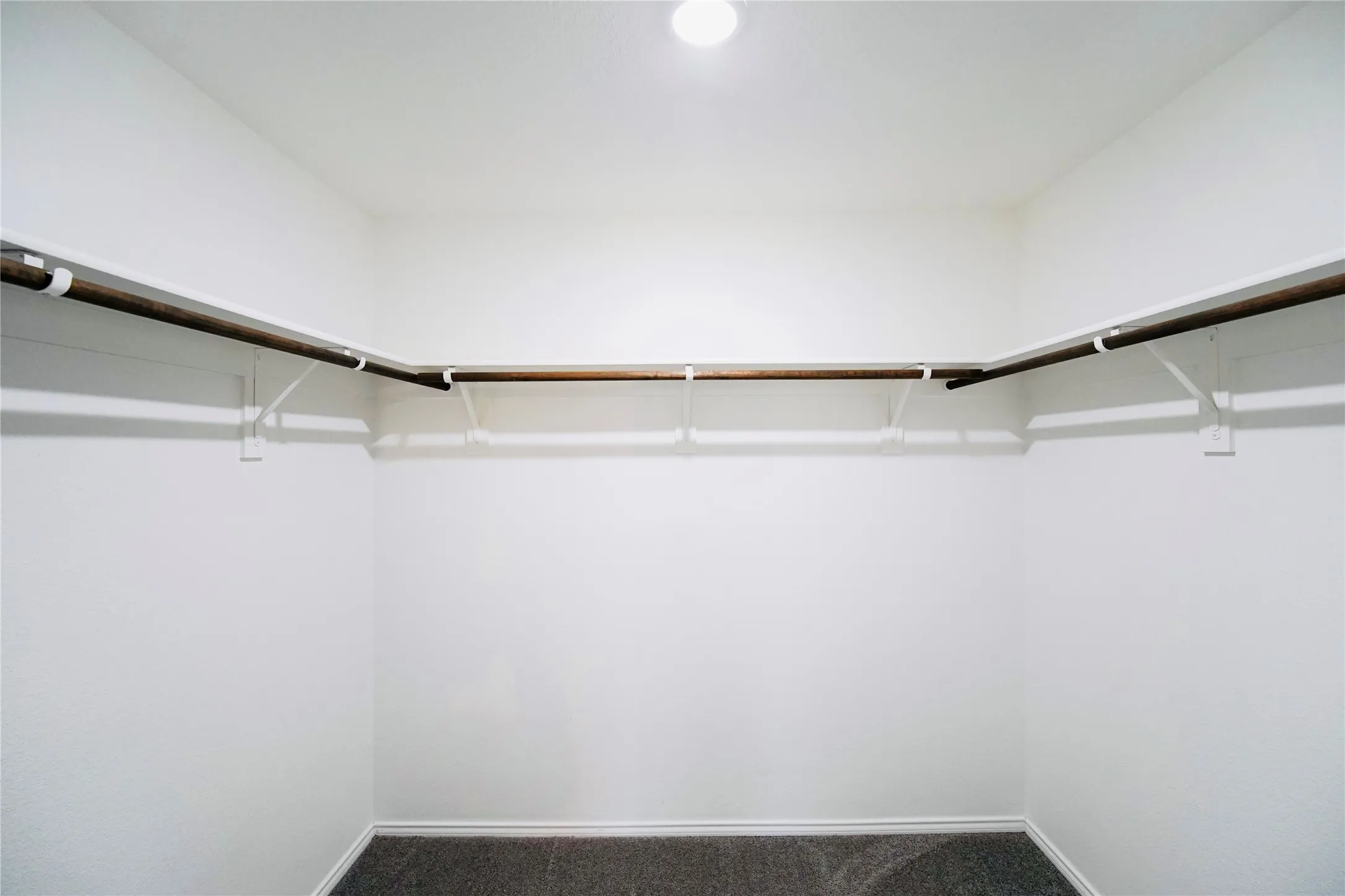 Single Family Residence For Rent in Kaufman County , 2921 Bronte Boulevard, Heartland, Texas 75126, 4 Bedroom, 3 Bathroom, 2 Garage spaces, 2,136 Sqft, built in 2021, mls#21399153, Real Estate Agent in Heartland, Homes For Rent in Kaufman county, Homes For Rent in Heartland, Realtor in Heartland Texas, Real Estate Brokerage Independent Realty Texas, Luminita Cordes Realtor