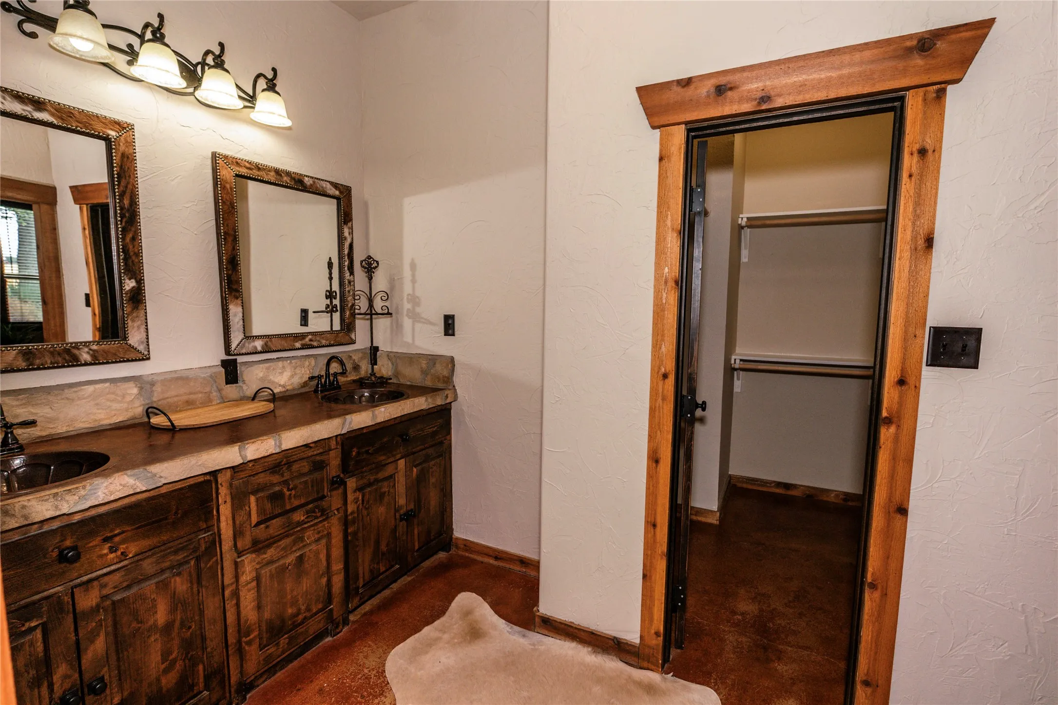 Single Family Residence For Sale in Montague County , 423 Brazos Street, Bowie, Texas 76230, 2 Bedroom, 2 Bathroom, 5 Garage spaces, 1,780 Sqft, built in 2017, mls#21398914, Real Estate Agent in Bowie, Homes For Sale in Montague county, Homes For Sale in Bowie, Realtor in Bowie Texas, Real Estate Brokerage Independent Realty Texas, Luminita Cordes Realtor