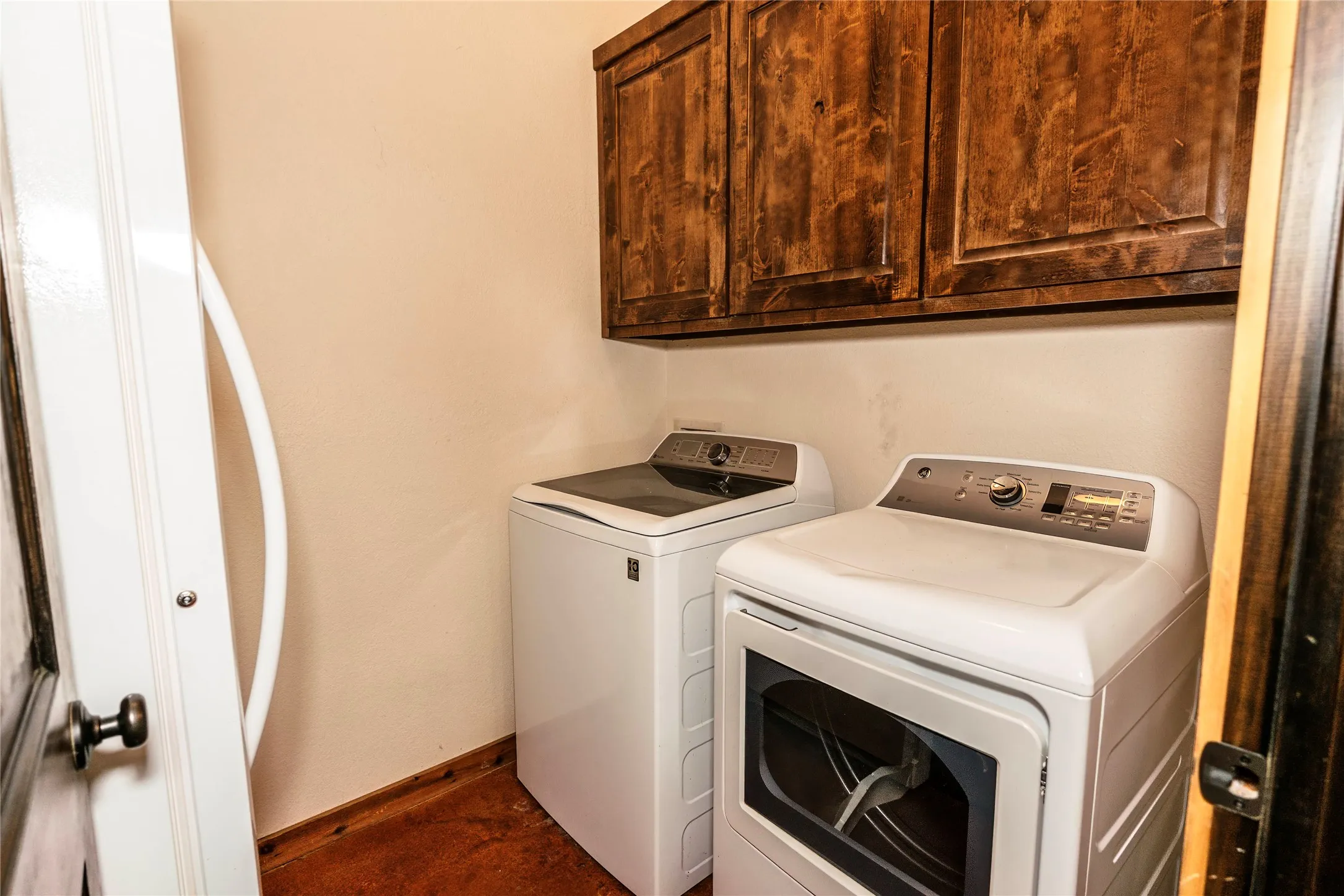 Single Family Residence For Sale in Montague County , 423 Brazos Street, Bowie, Texas 76230, 2 Bedroom, 2 Bathroom, 5 Garage spaces, 1,780 Sqft, built in 2017, mls#21398914, Real Estate Agent in Bowie, Homes For Sale in Montague county, Homes For Sale in Bowie, Realtor in Bowie Texas, Real Estate Brokerage Independent Realty Texas, Luminita Cordes Realtor