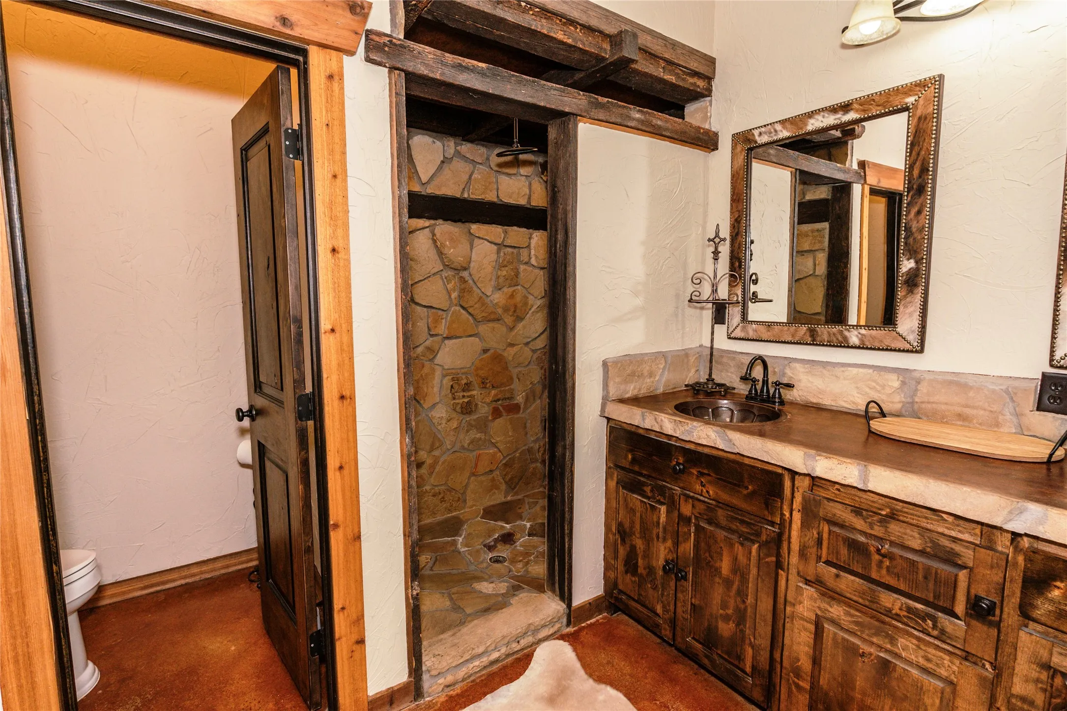 Single Family Residence For Sale in Montague County , 423 Brazos Street, Bowie, Texas 76230, 2 Bedroom, 2 Bathroom, 5 Garage spaces, 1,780 Sqft, built in 2017, mls#21398914, Real Estate Agent in Bowie, Homes For Sale in Montague county, Homes For Sale in Bowie, Realtor in Bowie Texas, Real Estate Brokerage Independent Realty Texas, Luminita Cordes Realtor