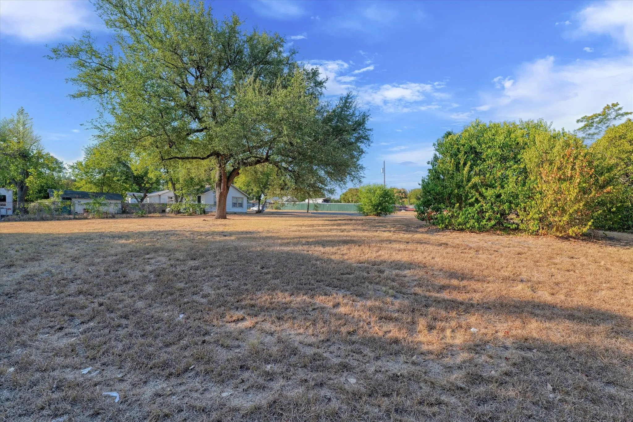 Unimproved Land For Sale in Mc Lennan County , 3123 N 18th Street, Waco, Texas 76708, 0, 0, Garage spaces, 0 Sqft, built in 0, mls#21398082, Real Estate Agent in Waco, Homes For Sale in Mc Lennan county, Homes For Sale in Waco, Realtor in Waco Texas, Real Estate Brokerage Independent Realty Texas, Luminita Cordes Realtor