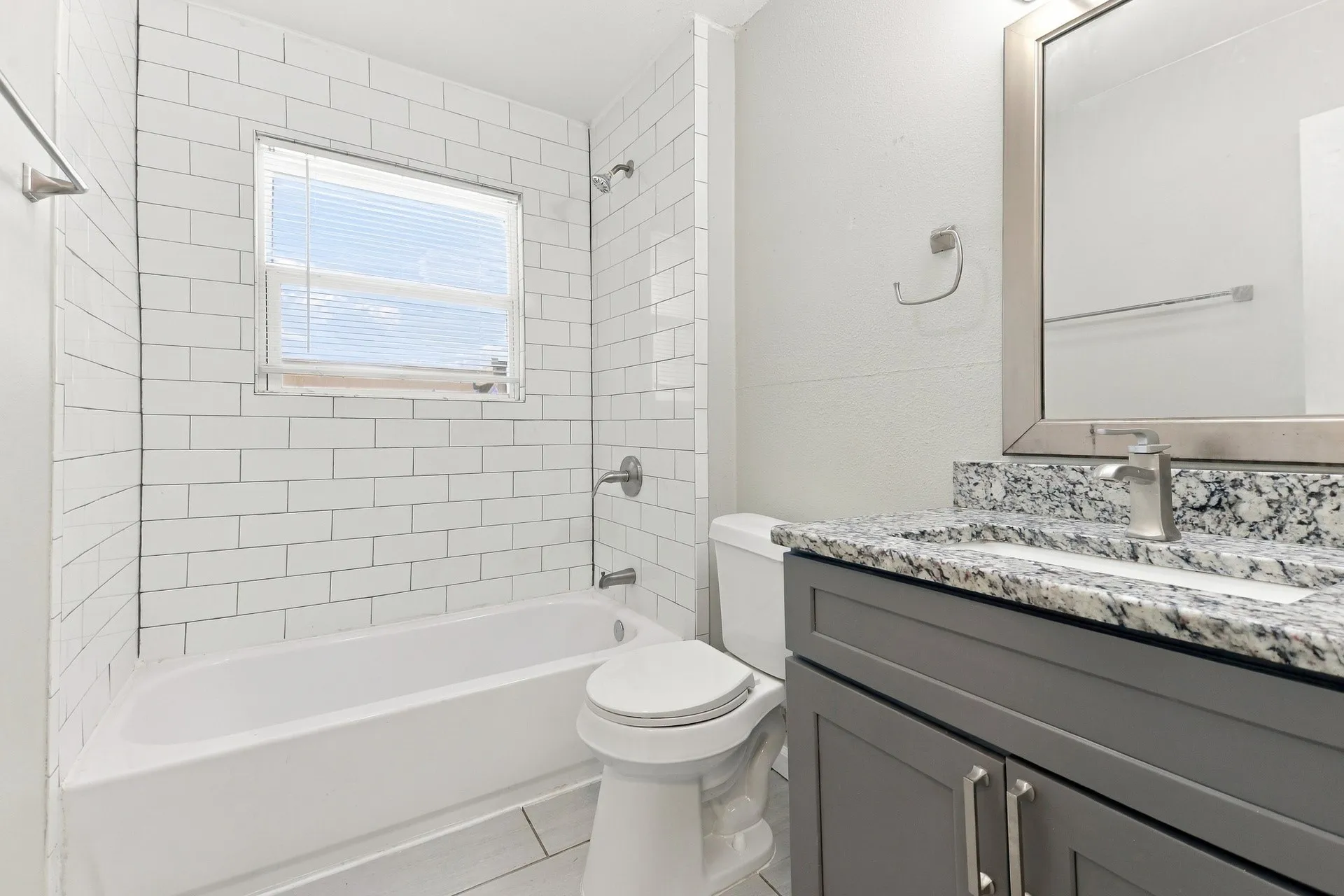 Single Family Residence For Rent in Dallas County , 2420 Bamboo Street, Mesquite, Texas 75150, 3 Bedroom, 2 Bathroom, 1 Garage spaces, 1,046 Sqft, built in 1961, mls#21399158, Real Estate Agent in Mesquite, Homes For Rent in Dallas county, Homes For Rent in Mesquite, Realtor in Mesquite Texas, Real Estate Brokerage Independent Realty Texas, Luminita Cordes Realtor