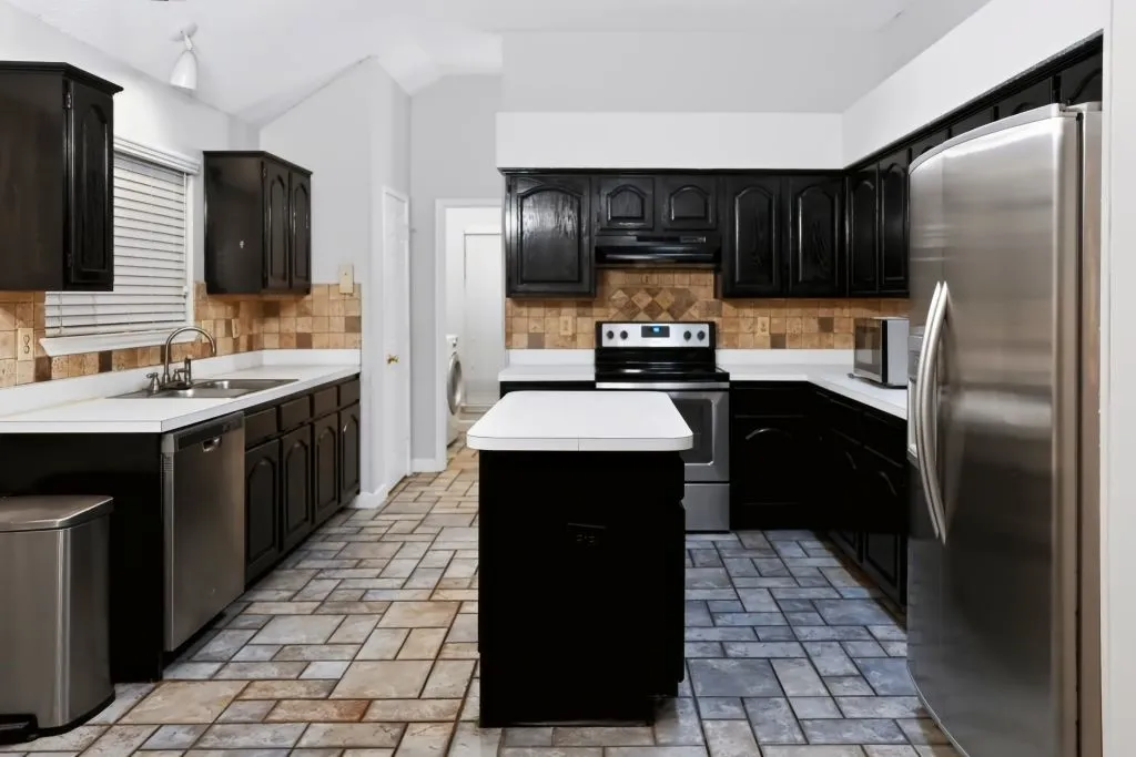 Single Family Residence For Sale in Collin County , 3304 Sedona Lane, Mc Kinney, Texas 75070, 3 Bedroom, 2 Bathroom, 2 Garage spaces, 1,928 Sqft, built in 1989, mls#21398594, Real Estate Agent in Mc Kinney, Homes For Sale in Collin county, Homes For Sale in Mc Kinney, Realtor in Mc Kinney Texas, Real Estate Brokerage Independent Realty Texas, Luminita Cordes Realtor