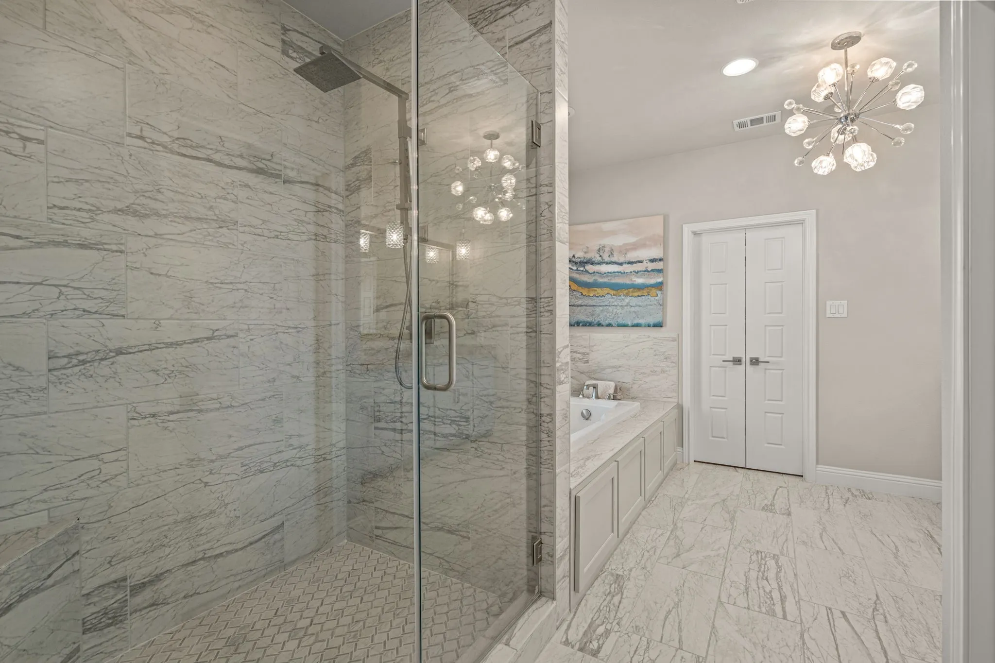 Single Family Residence For Sale in Tarrant County , 4153 Watercourse Drive, Fort Worth, Texas 76109, 3 Bedroom, 4 Bathroom, 2 Garage spaces, 2,949 Sqft, built in 2020, mls#21398858, Real Estate Agent in Fort Worth, Homes For Sale in Tarrant county, Homes For Sale in Fort Worth, Realtor in Fort Worth Texas, Real Estate Brokerage Independent Realty Texas, Luminita Cordes Realtor