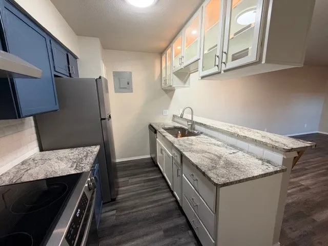 Condominium For Rent in Tarrant County , 5600 Boca Raton Boulevard 156, Fort Worth, Texas 76112, 3 Bedroom, 2 Bathroom, Garage spaces, 1,445 Sqft, built in 1972, mls#21399048, Real Estate Agent in Fort Worth, Homes For Rent in Tarrant county, Homes For Rent in Fort Worth, Realtor in Fort Worth Texas, Real Estate Brokerage Independent Realty Texas, Luminita Cordes Realtor