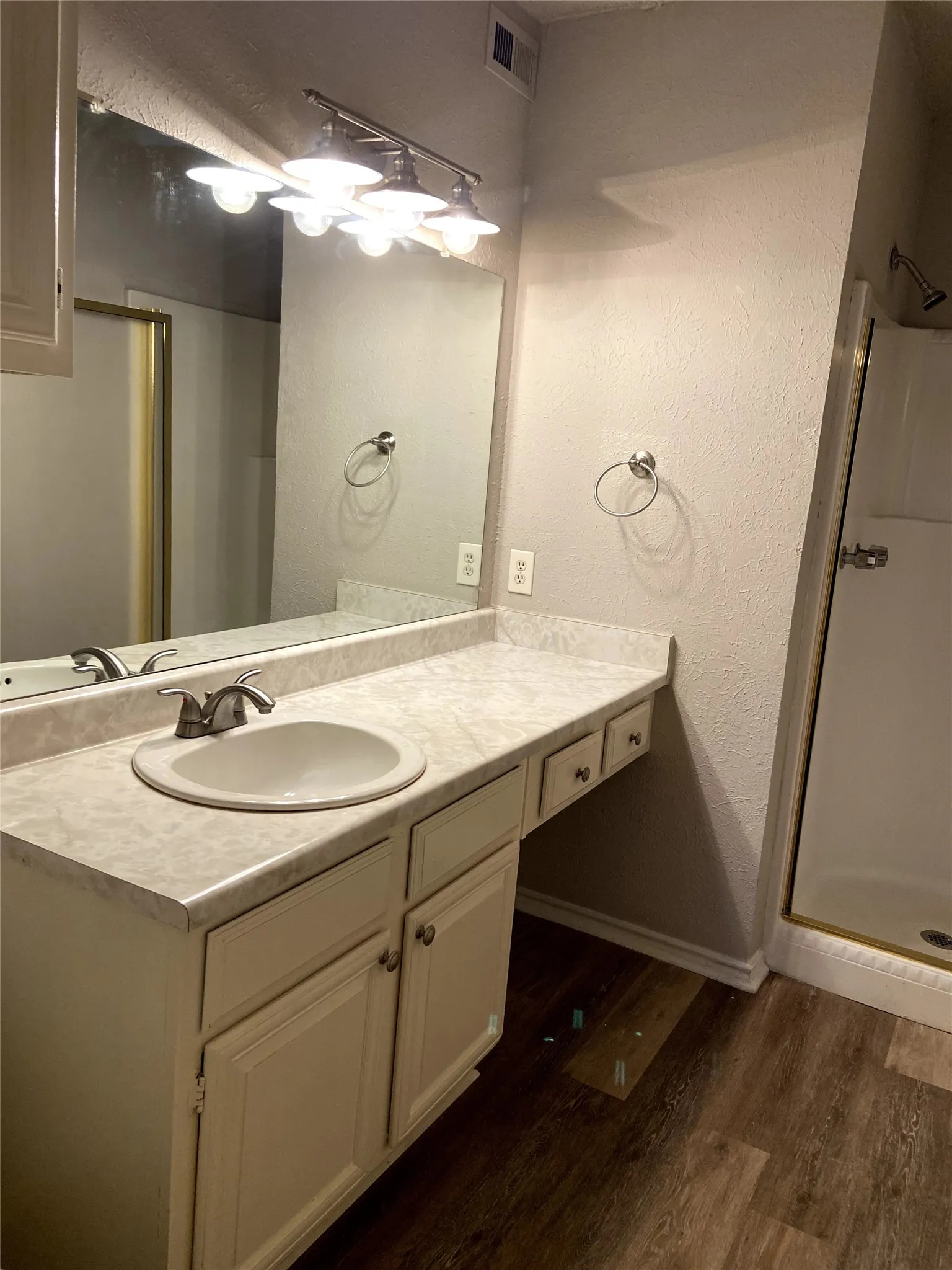 Duplex For Sale in Dallas County , 2912 Nelson Drive, Mesquite, Texas 75150, 3 Bedroom, 2 Bathroom, 2 Garage spaces, 0 Sqft, built in 1982, mls#21399183, Real Estate Agent in Mesquite, Homes For Sale in Dallas county, Homes For Sale in Mesquite, Realtor in Mesquite Texas, Real Estate Brokerage Independent Realty Texas, Luminita Cordes Realtor