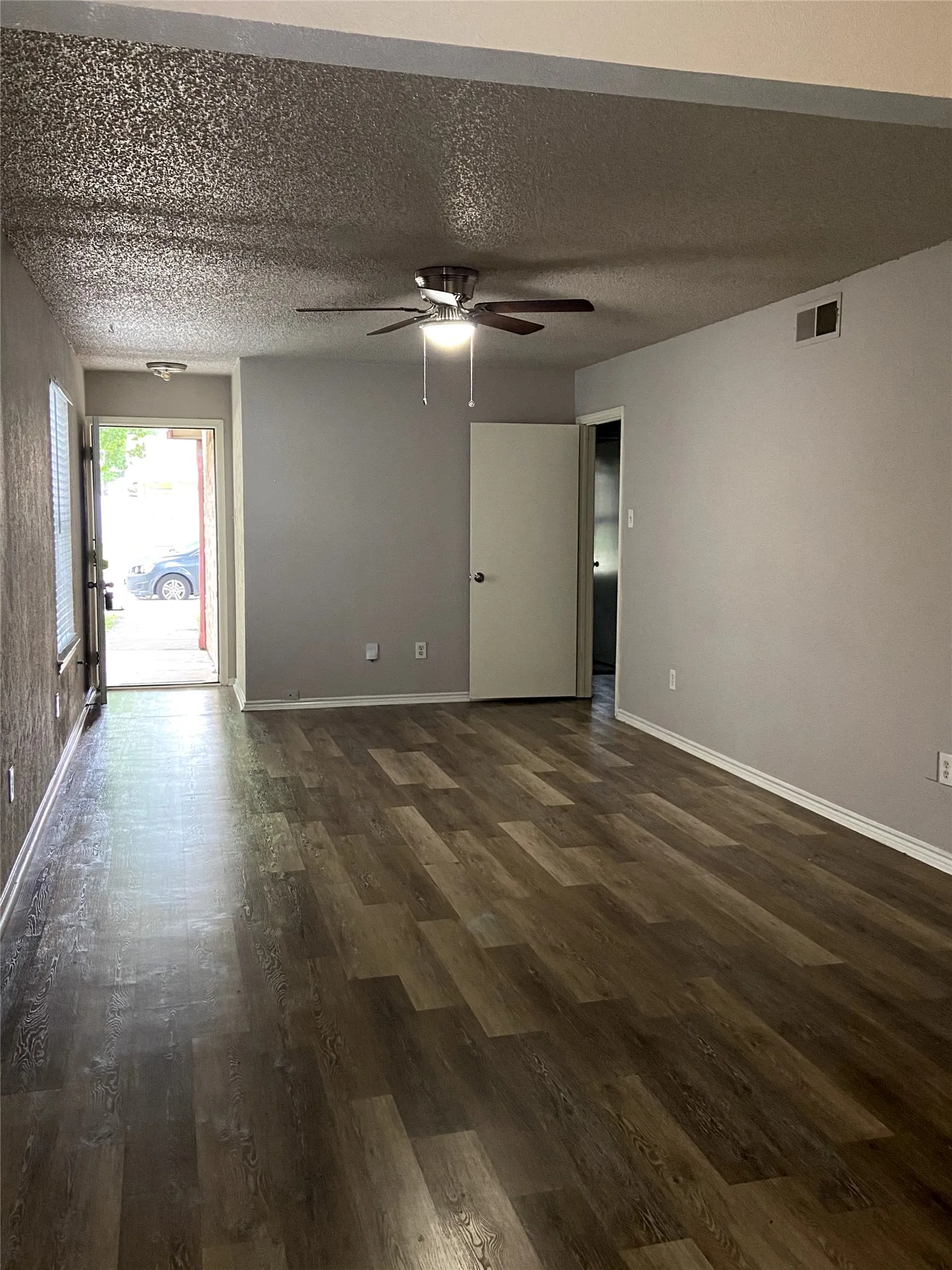 Duplex For Sale in Dallas County , 2912 Nelson Drive, Mesquite, Texas 75150, 3 Bedroom, 2 Bathroom, 2 Garage spaces, 0 Sqft, built in 1982, mls#21399183, Real Estate Agent in Mesquite, Homes For Sale in Dallas county, Homes For Sale in Mesquite, Realtor in Mesquite Texas, Real Estate Brokerage Independent Realty Texas, Luminita Cordes Realtor
