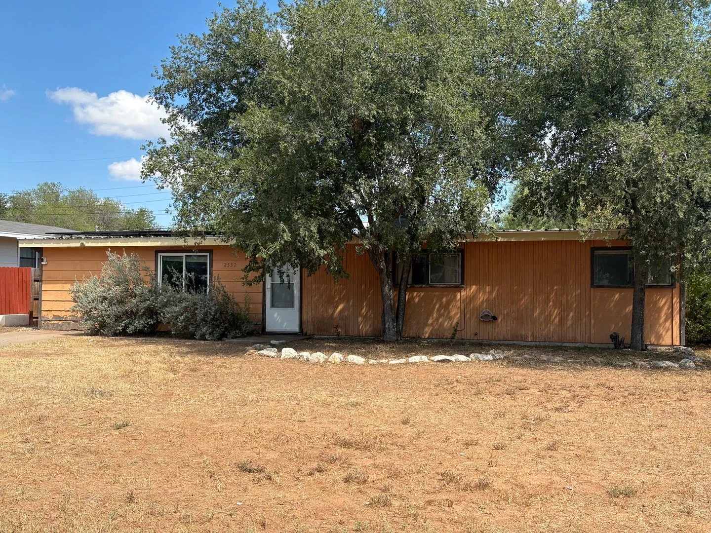 Single Family Residence For Sale in Tom Green County , 2532 A and M Avenue, San Angelo, Texas 76904, 2 Bedroom, 2 Bathroom, Garage spaces, 1,075 Sqft, built in 1957, mls#21397691, Real Estate Agent in San Angelo, Homes For Sale in Tom Green county, Homes For Sale in San Angelo, Realtor in San Angelo Texas, Real Estate Brokerage Independent Realty Texas, Luminita Cordes Realtor