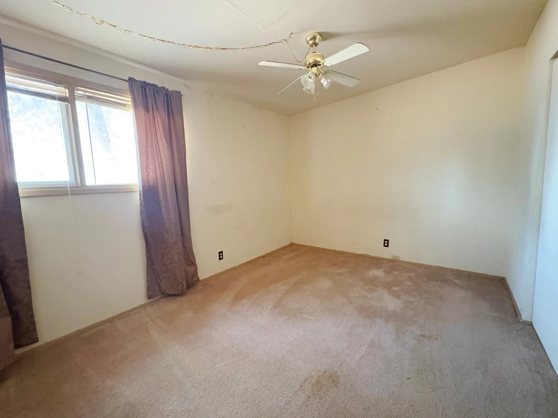 Single Family Residence For Sale in Tom Green County , 2532 A and M Avenue, San Angelo, Texas 76904, 2 Bedroom, 2 Bathroom, Garage spaces, 1,075 Sqft, built in 1957, mls#21397691, Real Estate Agent in San Angelo, Homes For Sale in Tom Green county, Homes For Sale in San Angelo, Realtor in San Angelo Texas, Real Estate Brokerage Independent Realty Texas, Luminita Cordes Realtor